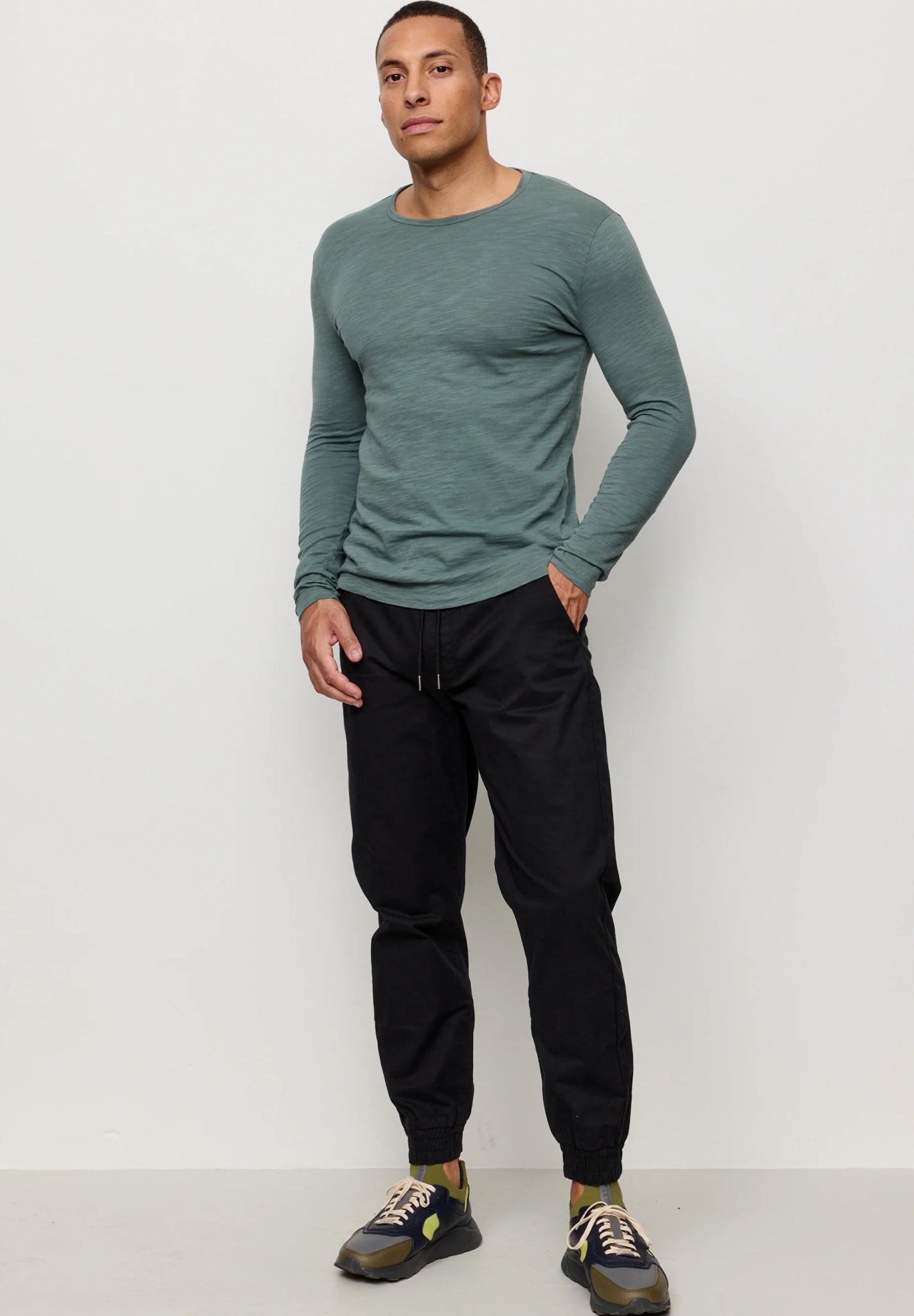 RECOLUTION - Musa - Black - BACKYARD