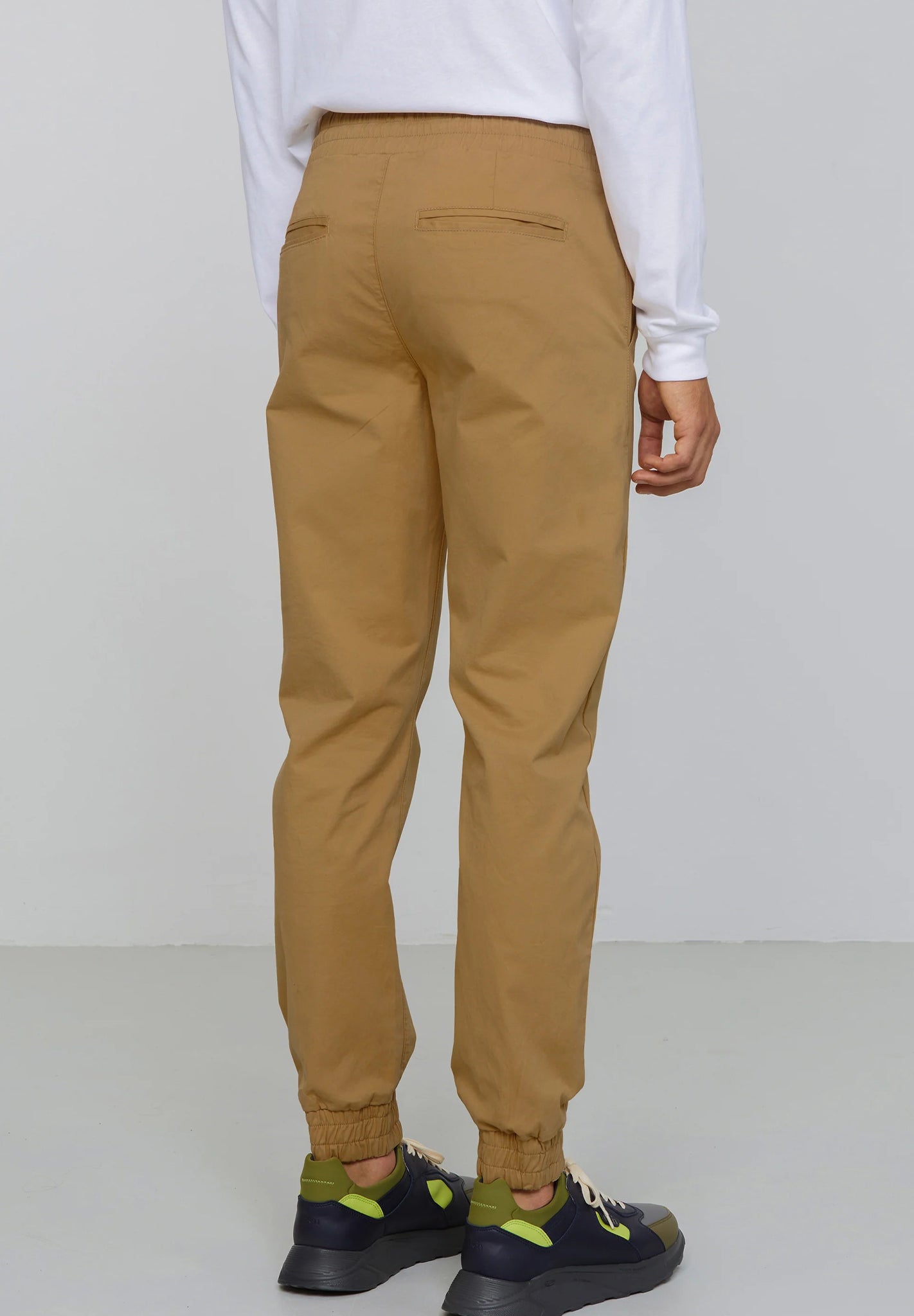 RECOLUTION - Musa - Dark Sand - BACKYARD