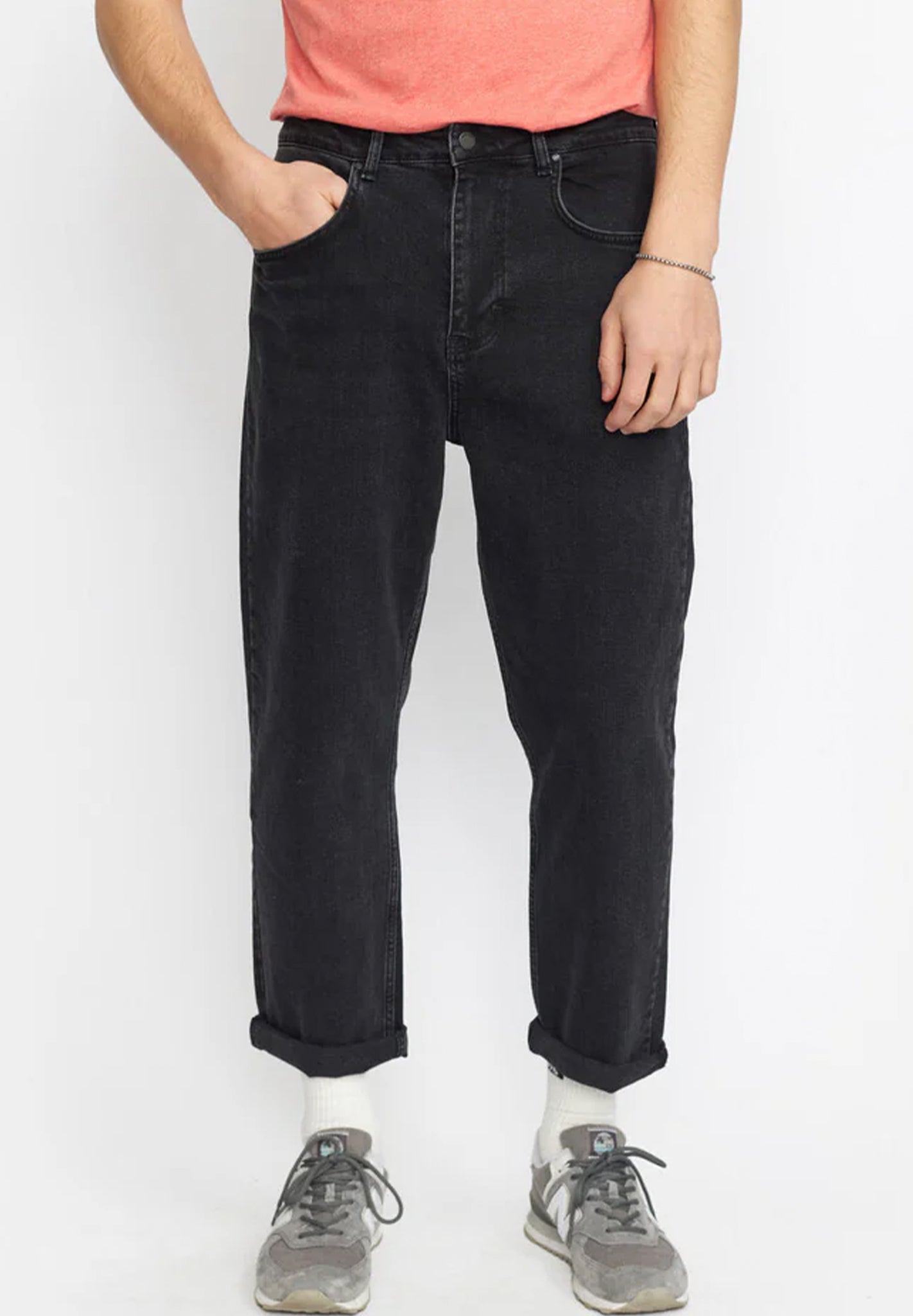 REVOLUTION - 5372 Relaxed Fit Jeans - Black - BACKYARD