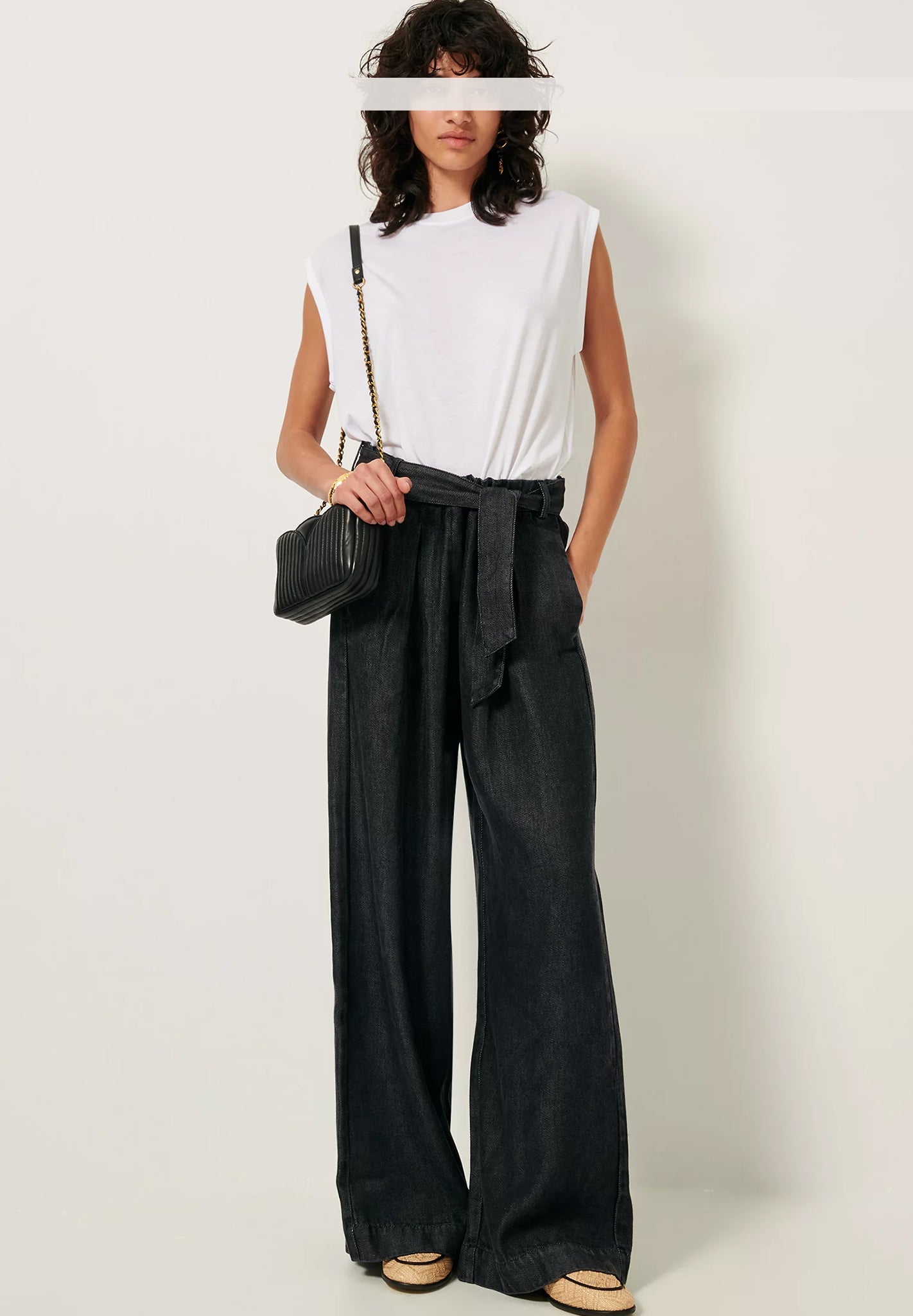 SESSUN - Deedoo - Optical White - BACKYARD