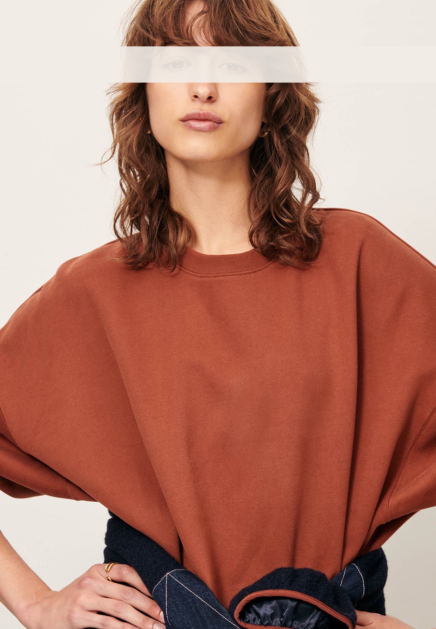 SESSUN - Isi - Vienna - BACKYARD