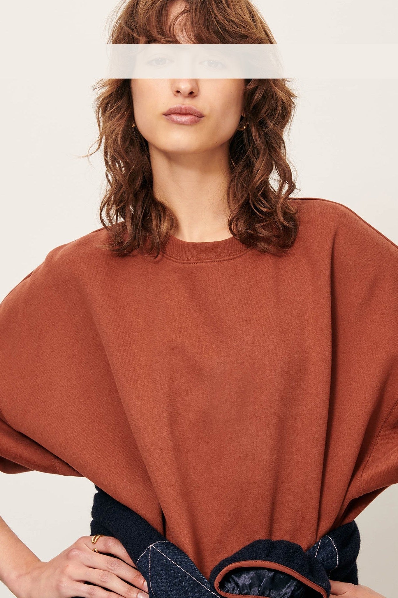 SESSUN - Isi - Vienna - BACKYARD