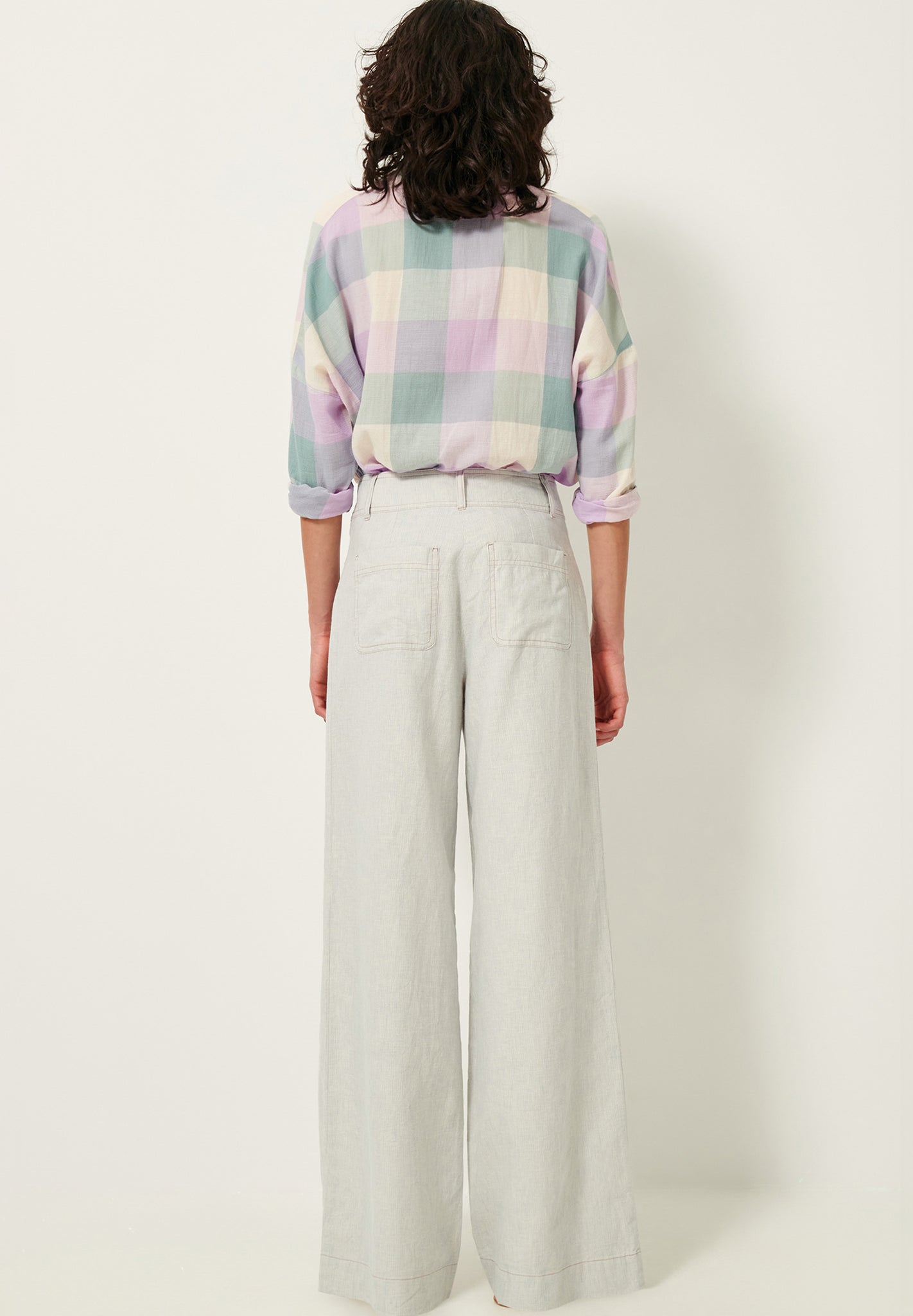 SESSUN - Manhatti - Icy - BACKYARD