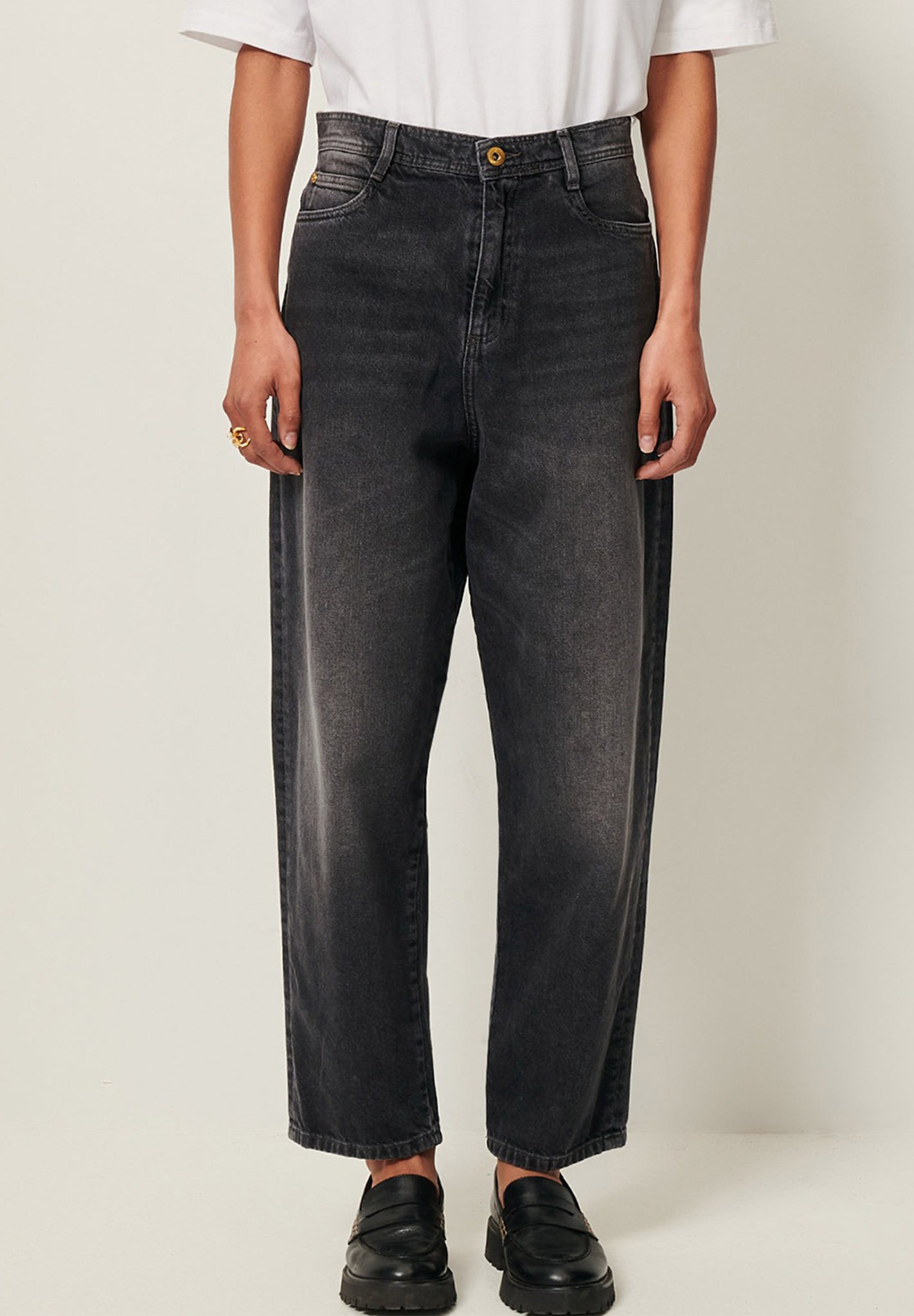 SESSUN - Peter - Graffit - BACKYARD