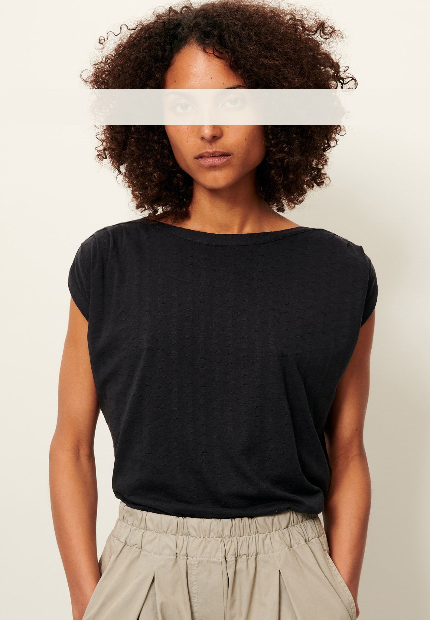 SESSUN - Sixto Jacquard - Moonless - BACKYARD