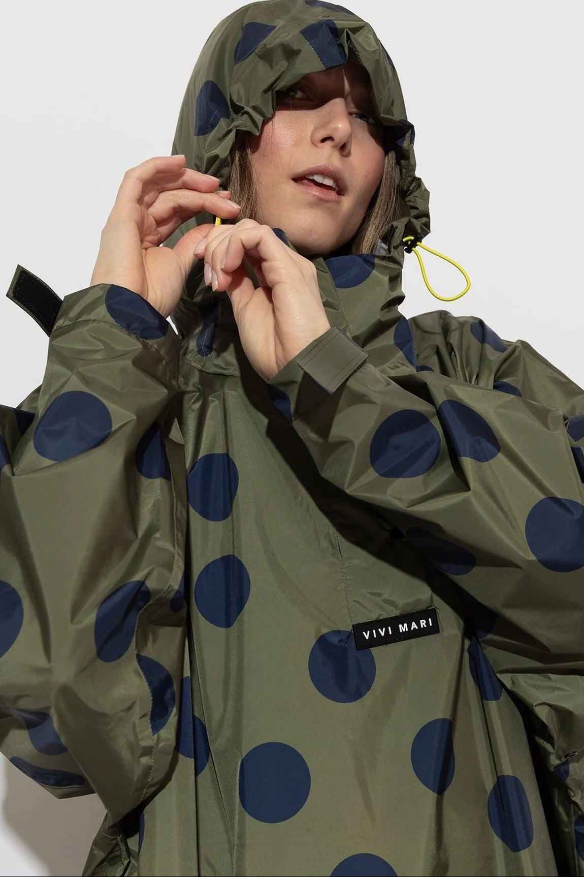 Raincoat Dots