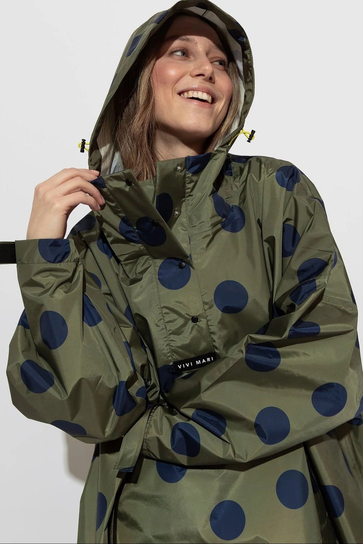 Raincoat Dots