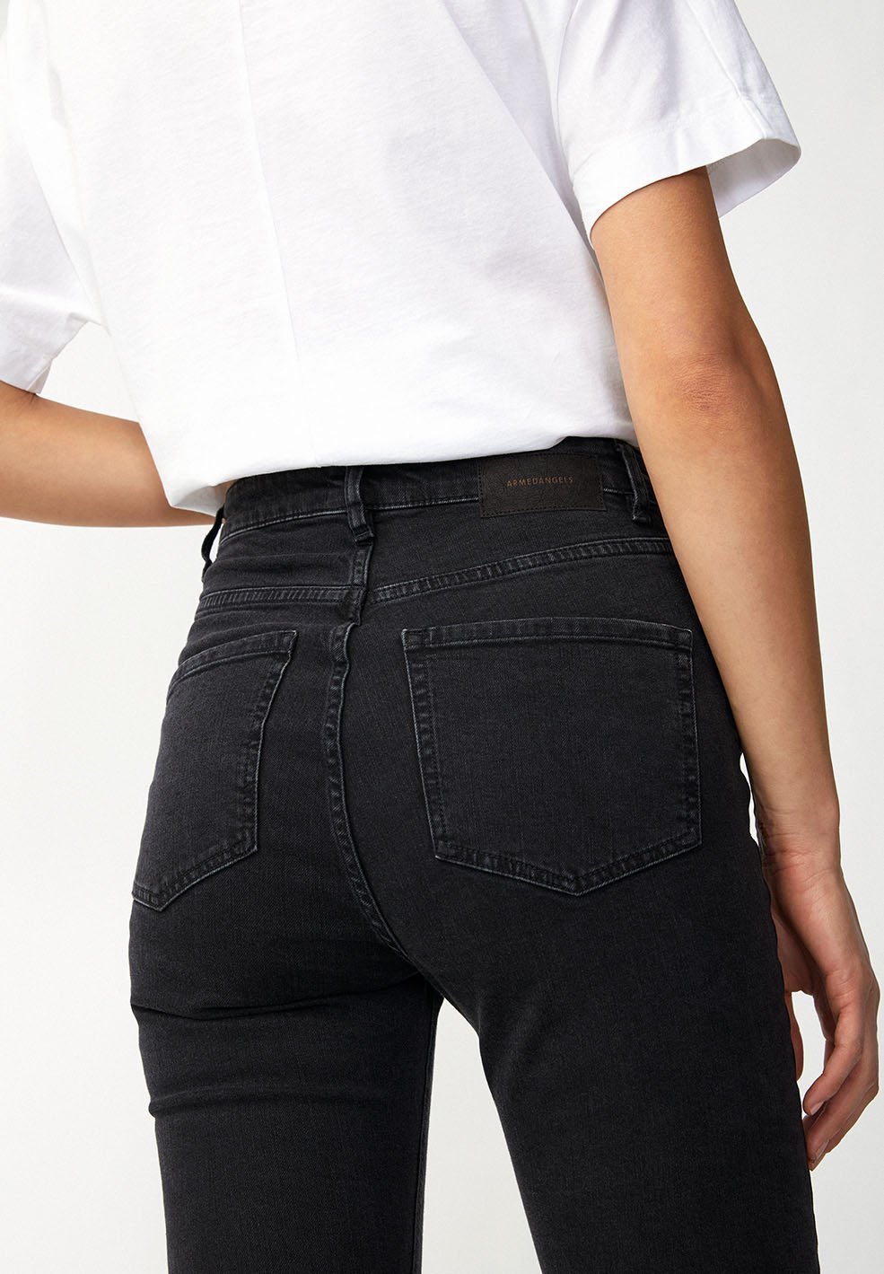 ARMEDANGELS - Ingaa - Washed Down Black - BACKYARD