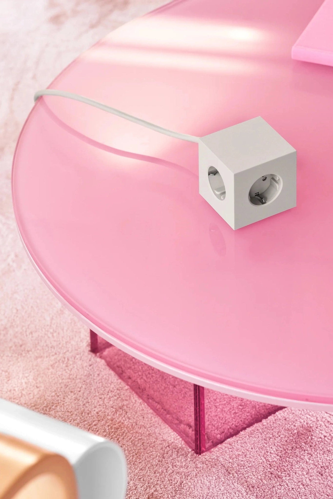 AVOLT - Square 1 USB - C & Magnet - Gotland Grey - BACKYARD