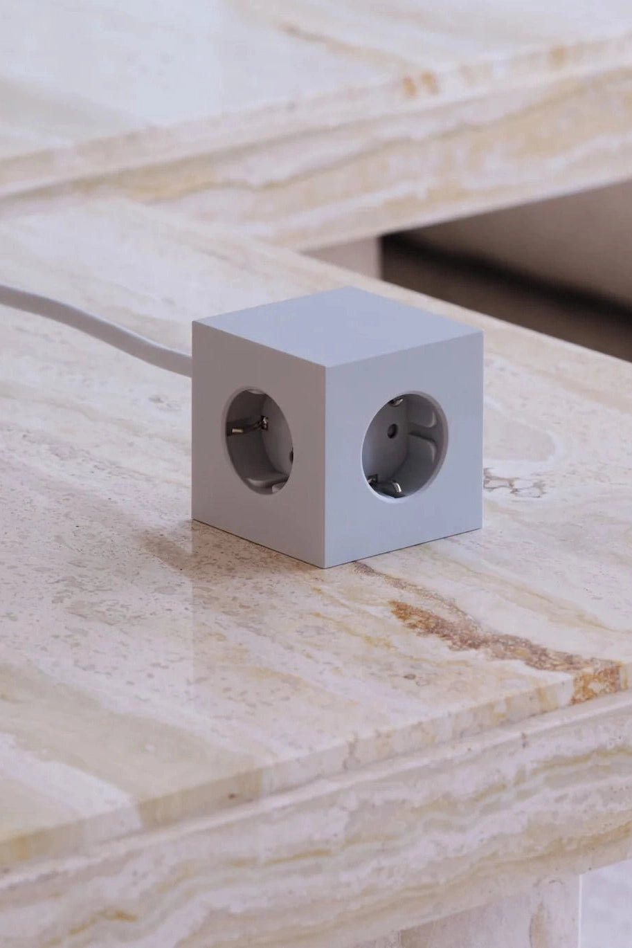 AVOLT - Square 1 USB - C & Magnet - Gotland Grey - BACKYARD