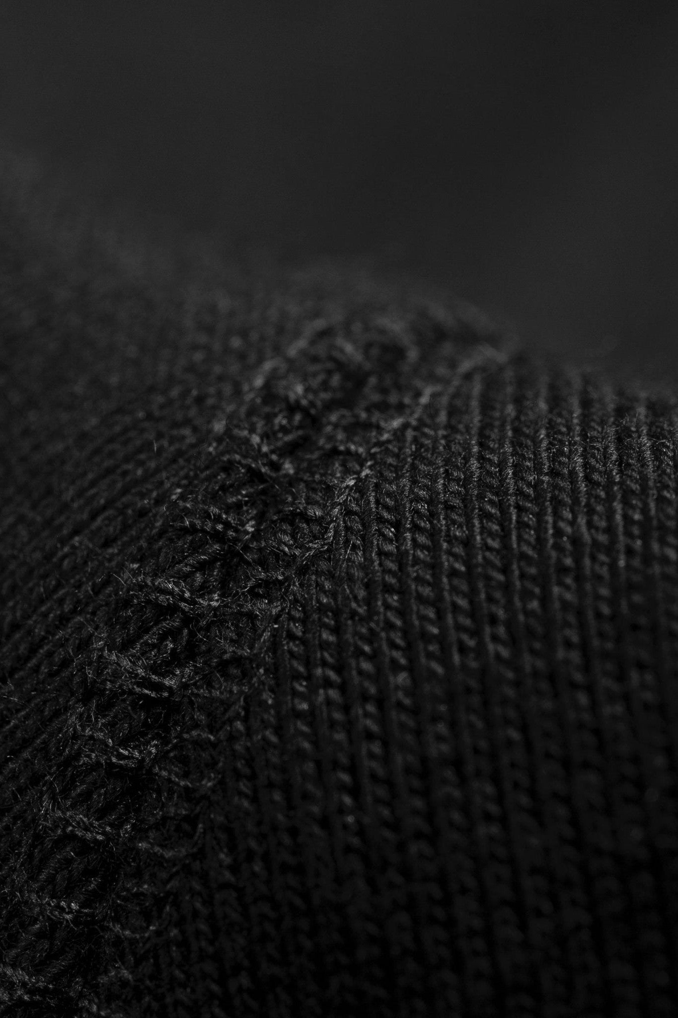 CARHARTT WIP - Hooded Chase Jacket - Black Gold - BACKYARD