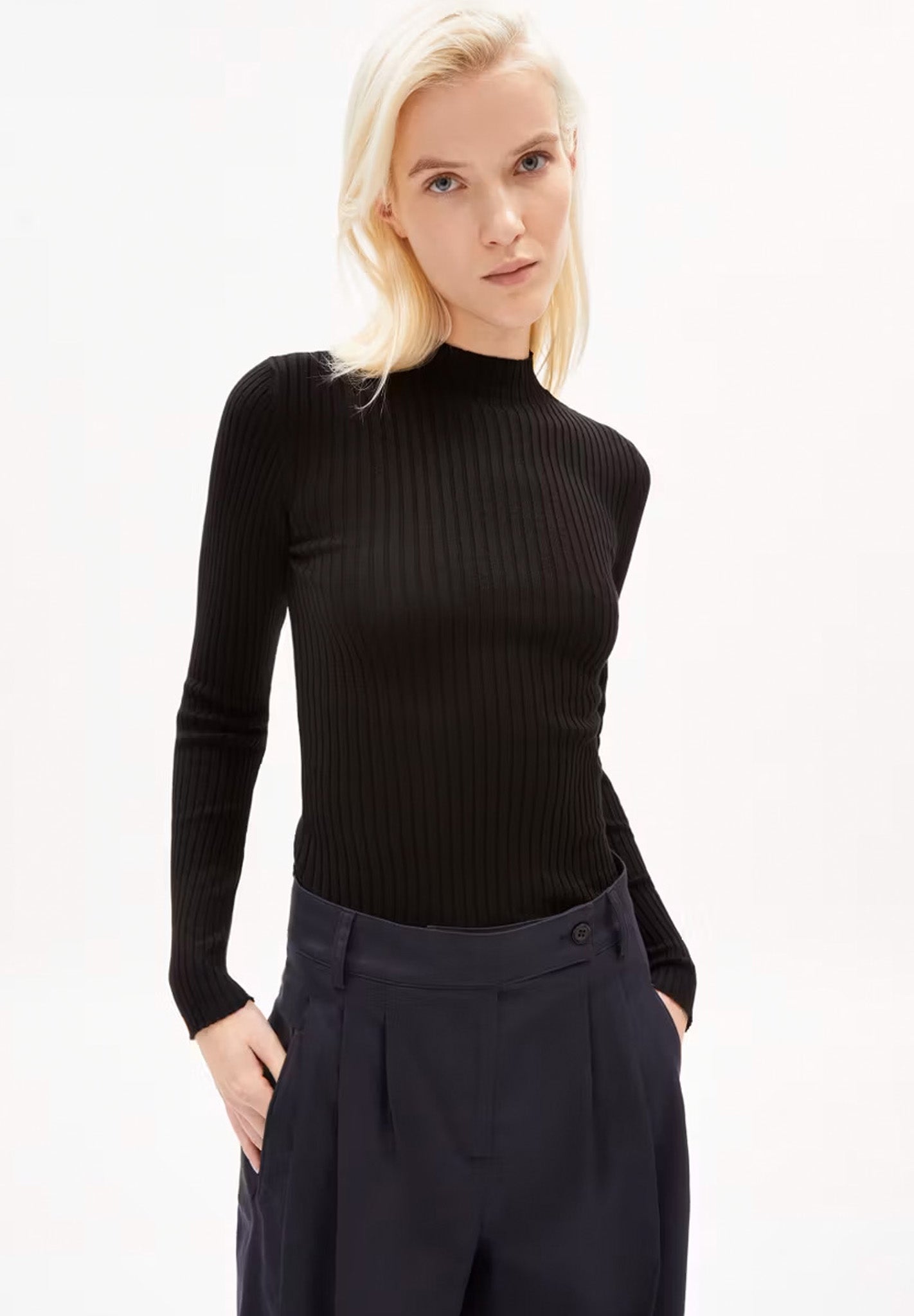 ARMEDANGELS - Alaania - Black - BACKYARD