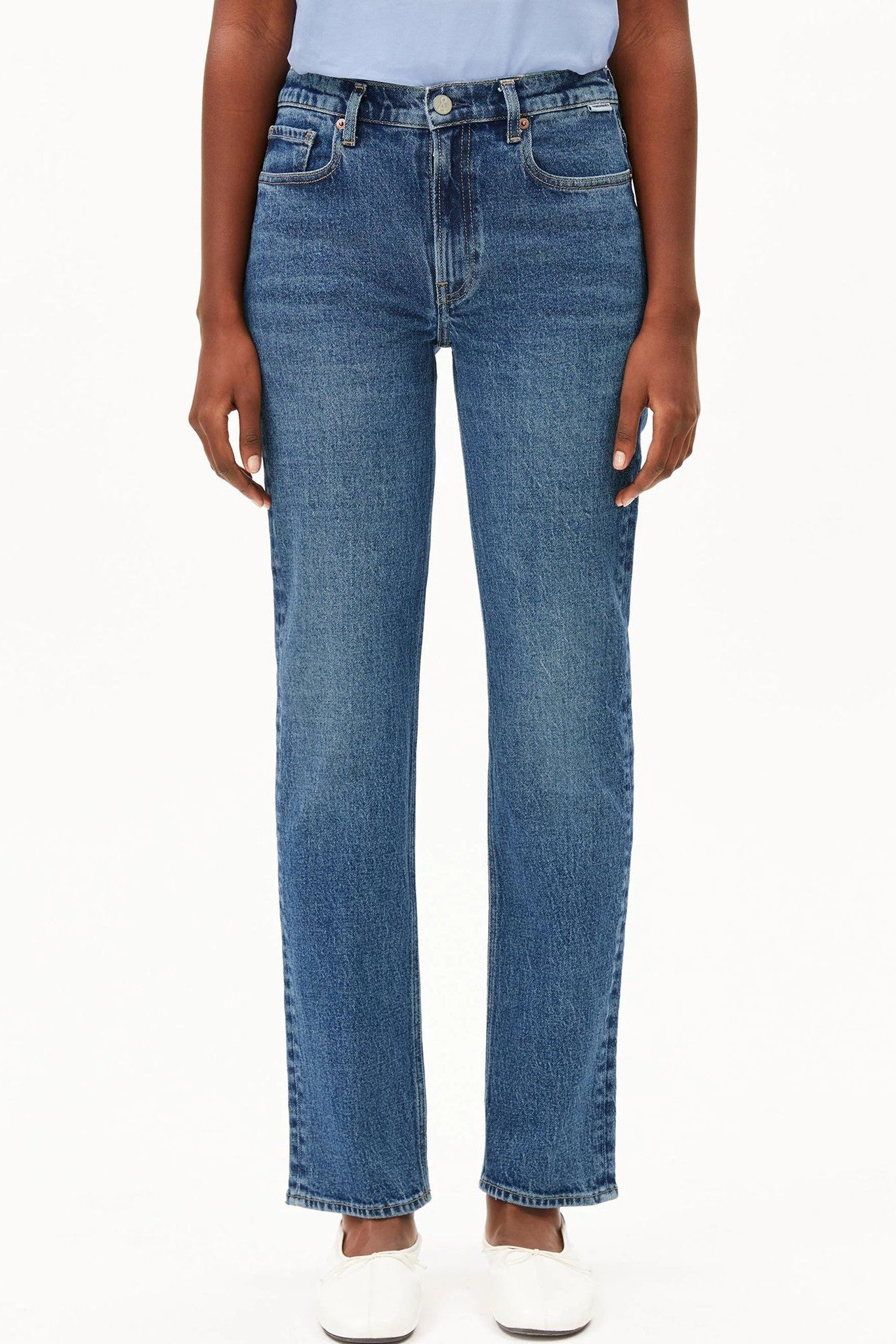 ARMEDANGELS - Carenaa - Atmospheric - BACKYARD