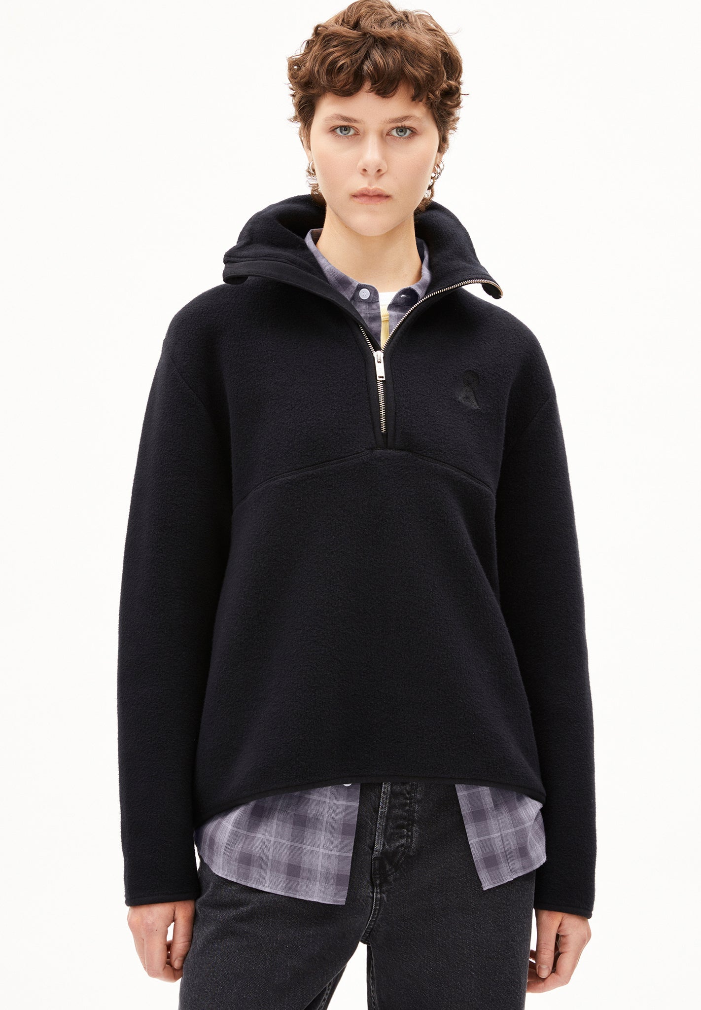 ARMEDANGELS - Haarleenaa - Black - BACKYARD