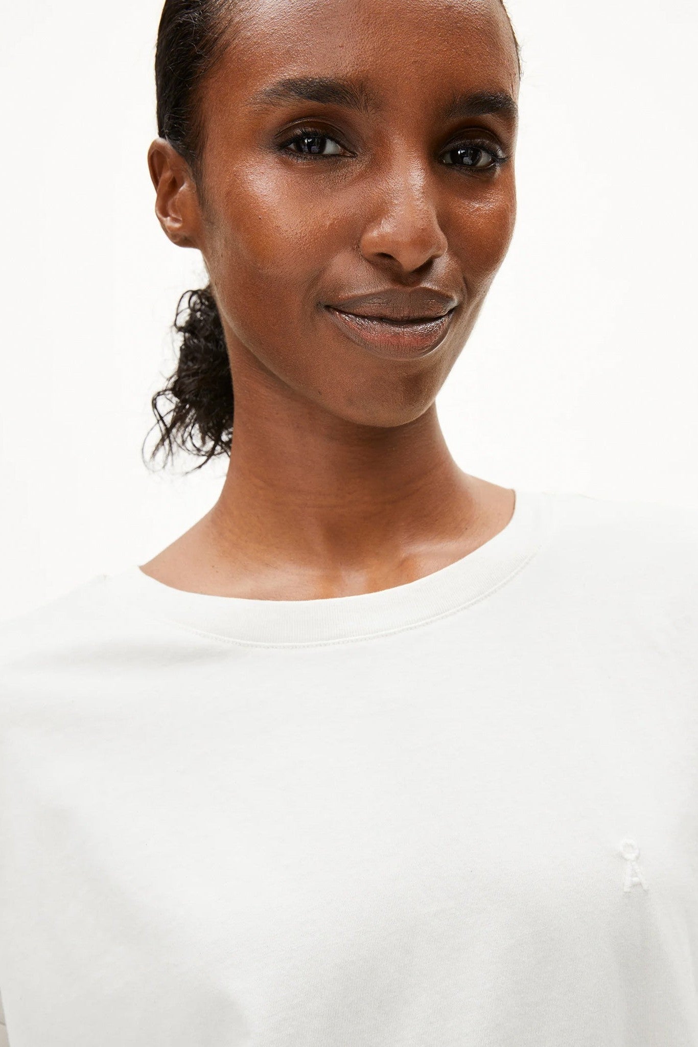 ARMEDANGELS - Idaara - White - BACKYARD