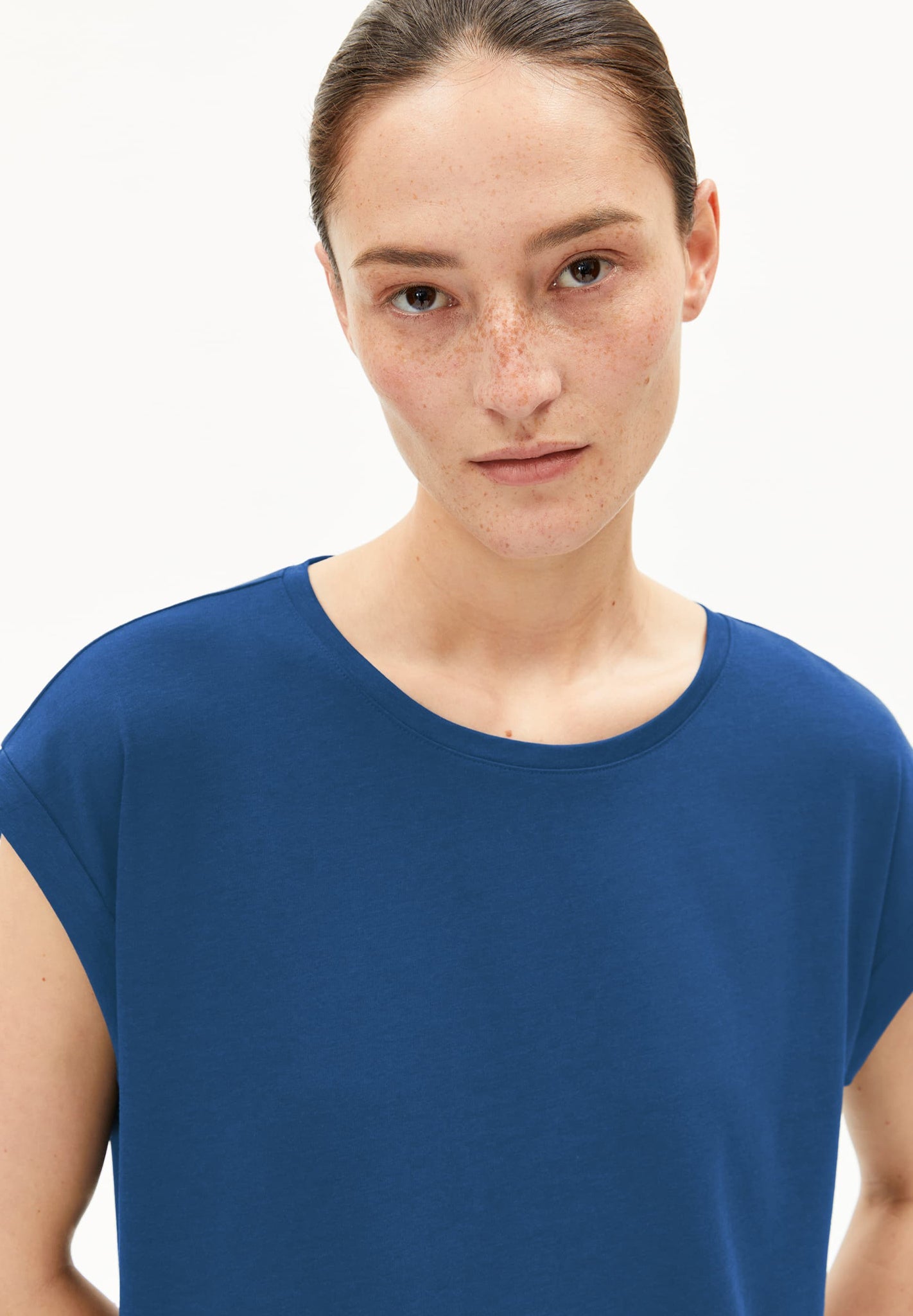 ARMEDANGELS - Jilaana - Dark Morning - BACKYARD