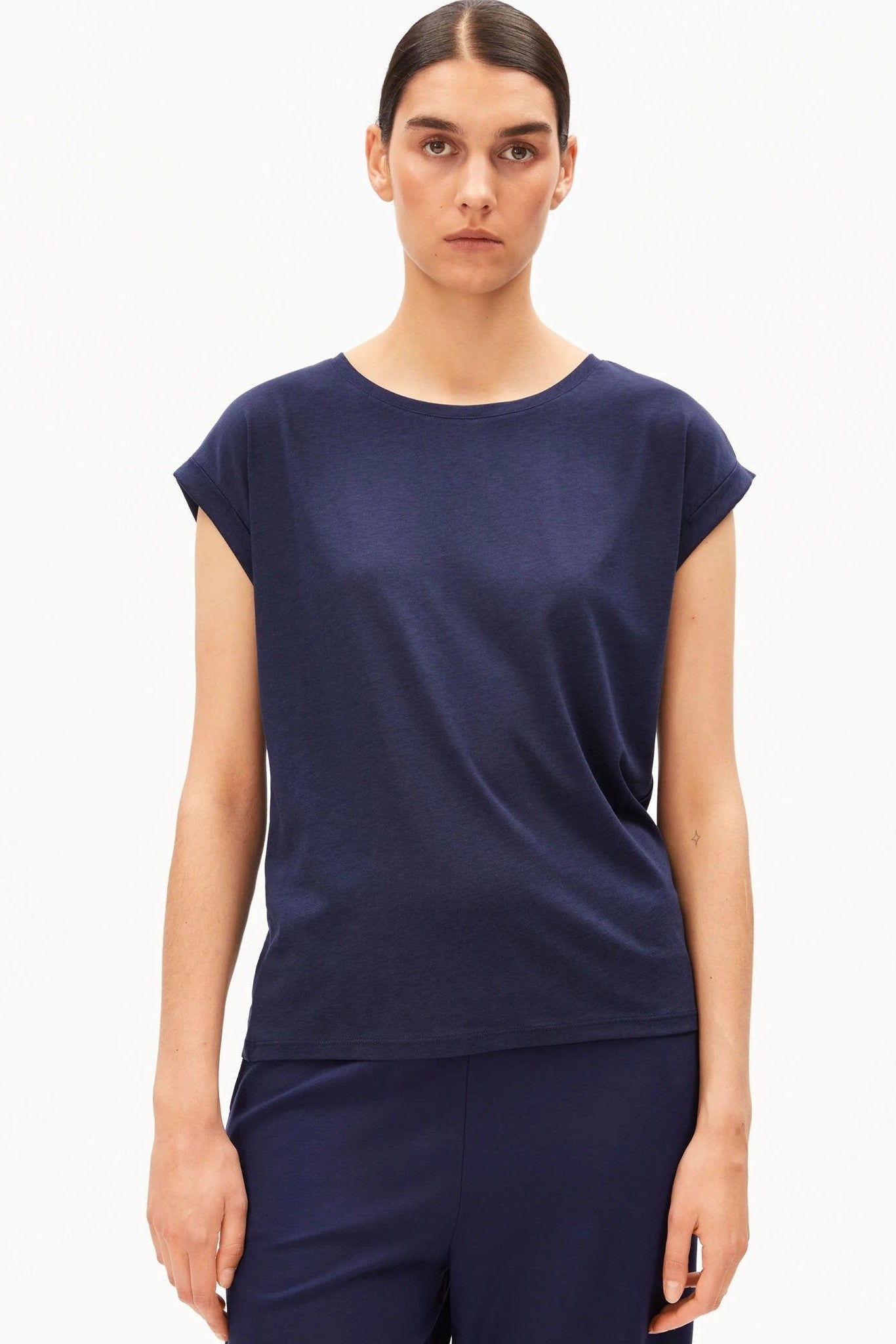 ARMEDANGELS - Jilaana - Tinted Navy - BACKYARD