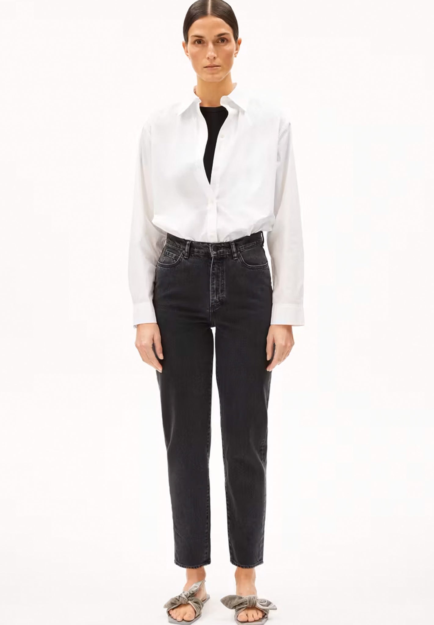 ARMEDANGELS - Mairaa - Ebony Black - BACKYARD