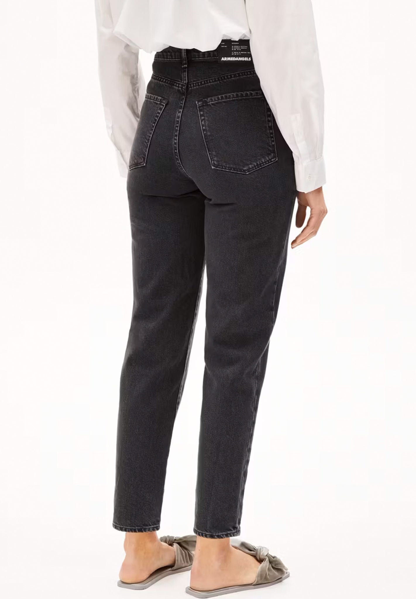 ARMEDANGELS - Mairaa - Ebony Black - BACKYARD