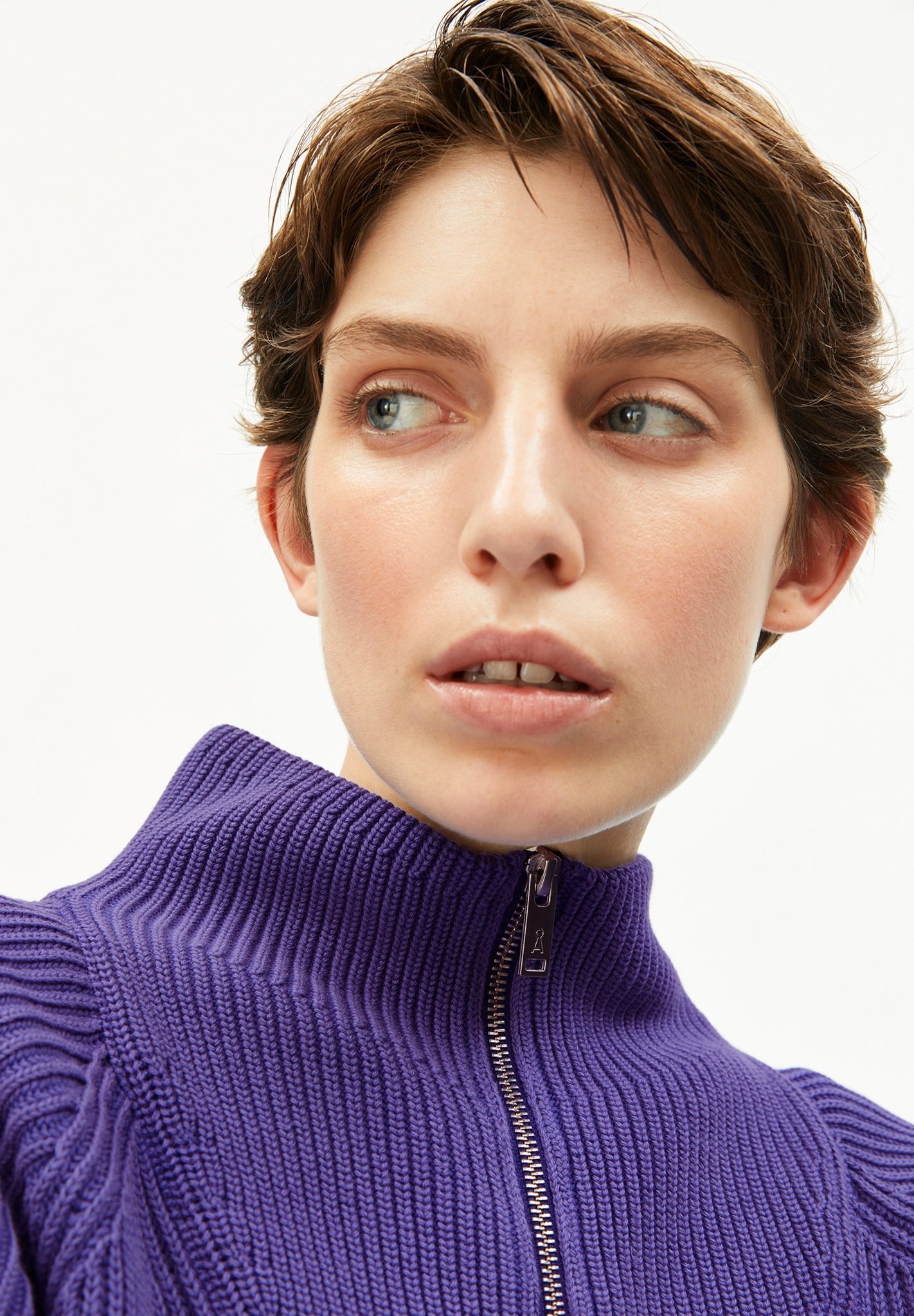 ARMEDANGELS - Ronyiaas GMT Dye - Indigo Lilac - BACKYARD