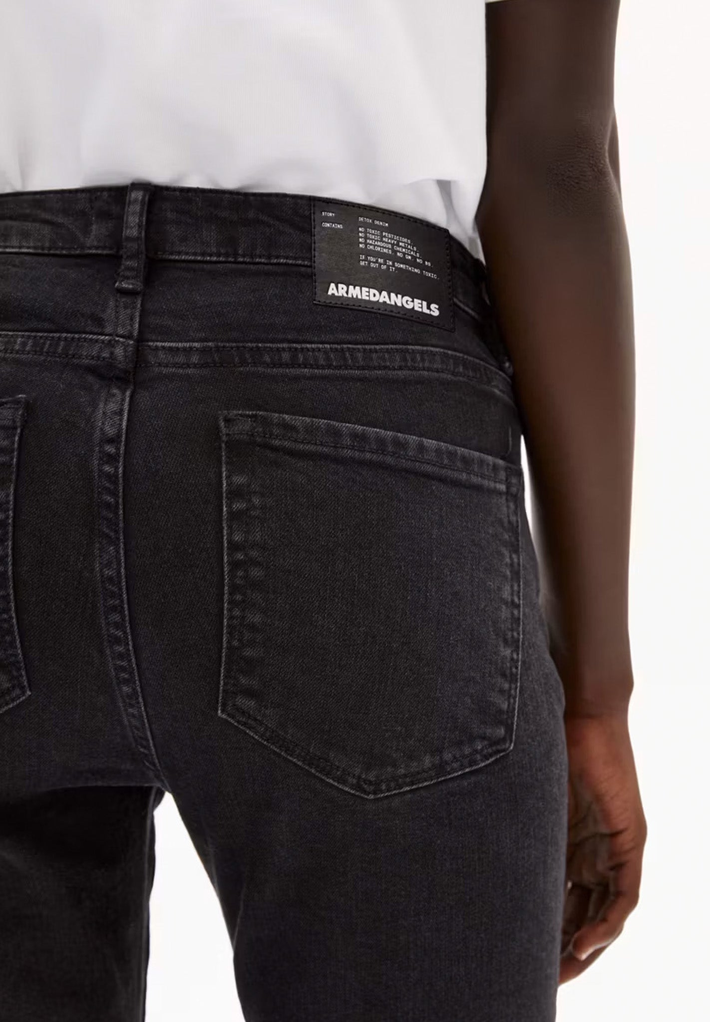 ARMEDANGELS - Tillaa - Washed Down Black - BACKYARD