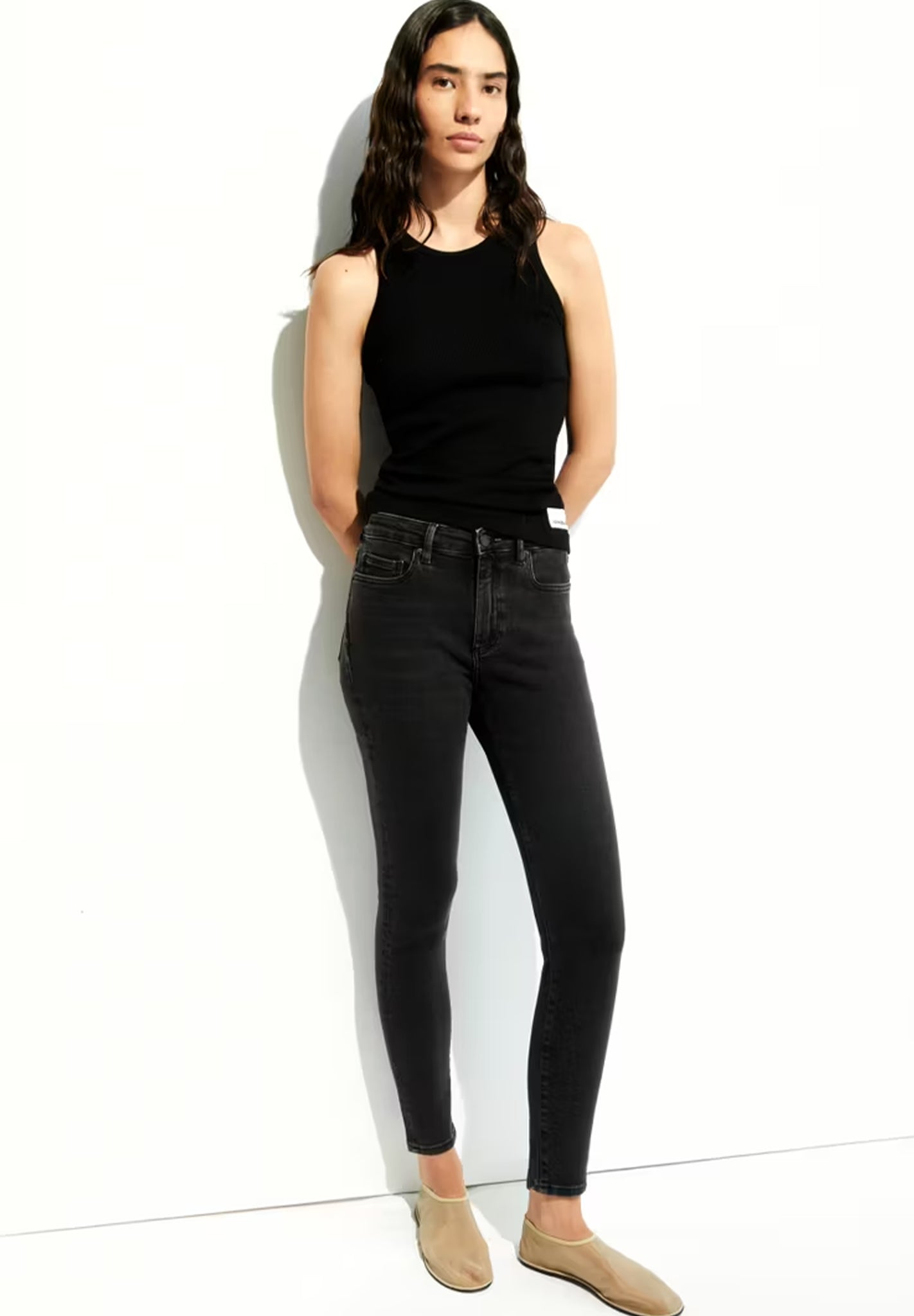 ARMEDANGELS - Tillaa X Stretch - True Black Washed - BACKYARD