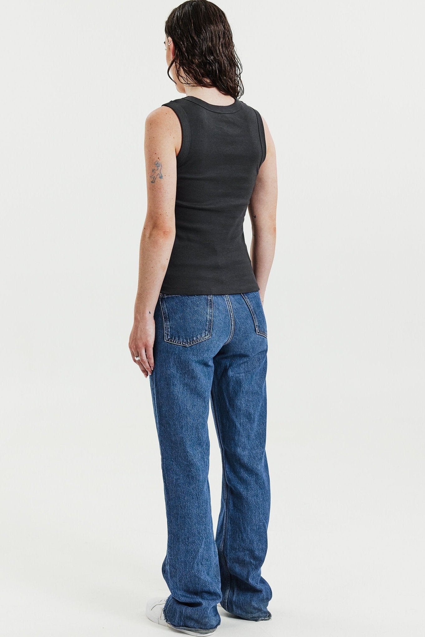 BREAD & BOXERS - Tank Crew - Neck Ribbed - Charcoal - BACKYARD