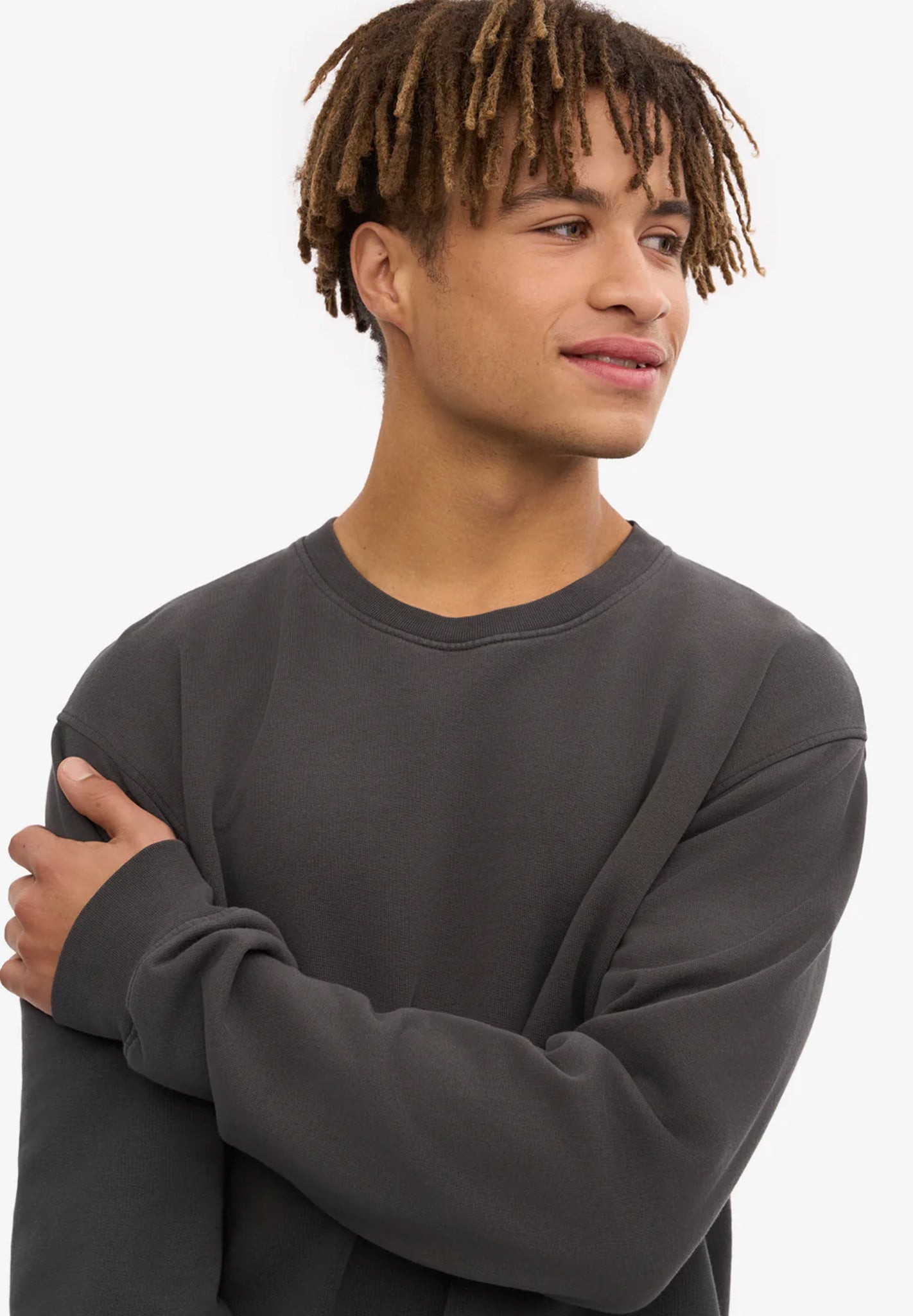 COLORFUL STANDARD - Classic Organic Crew - Lava Grey - BACKYARD