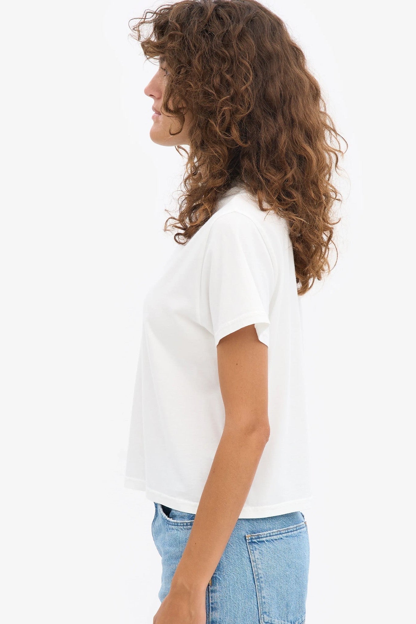 COLORFUL STANDARD - Organic Boxy Crop Tee - Optical White - BACKYARD