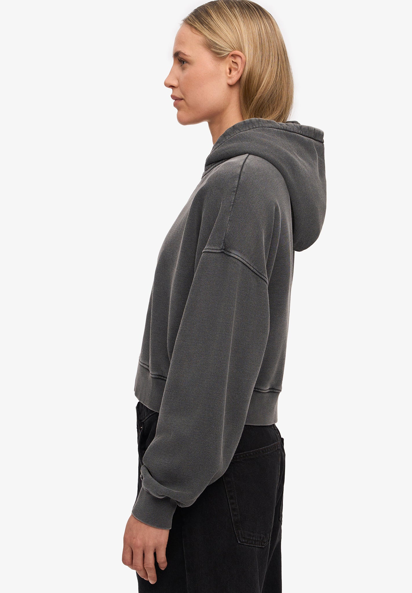 COLORFUL STANDARD - Organic Crop Zip Hood - Faded Black - BACKYARD