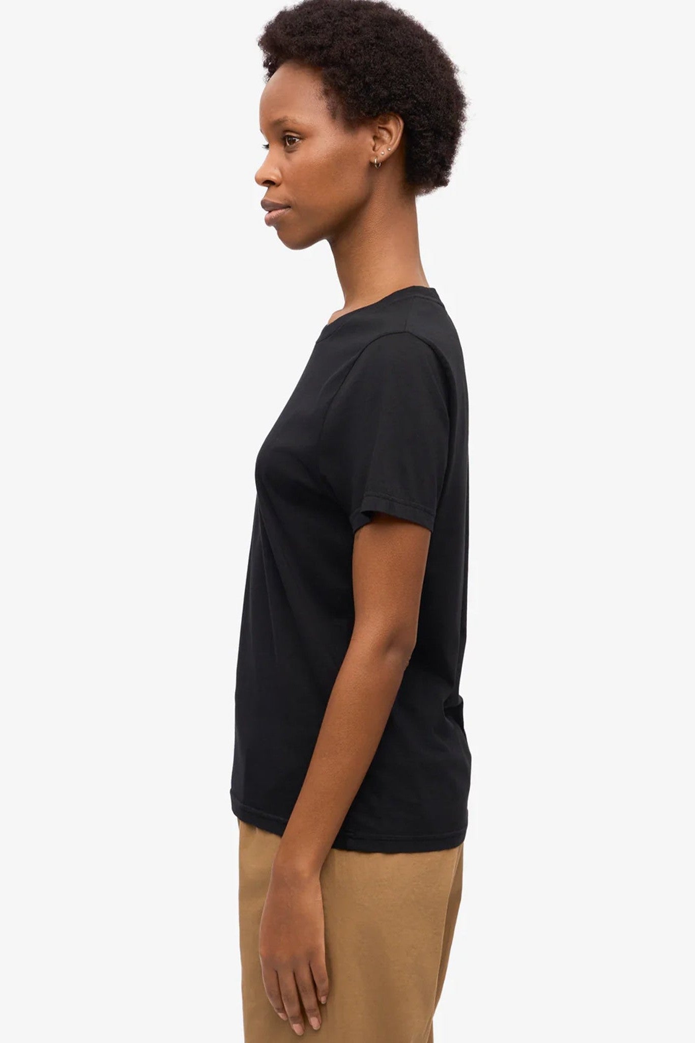 COLORFUL STANDARD - Women Light Organic Tee - Deep Black - BACKYARD