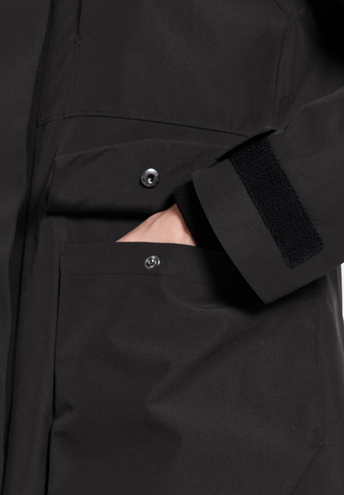 DIDRIKSONS - Harriet Women's Parka - Black - BACKYARD