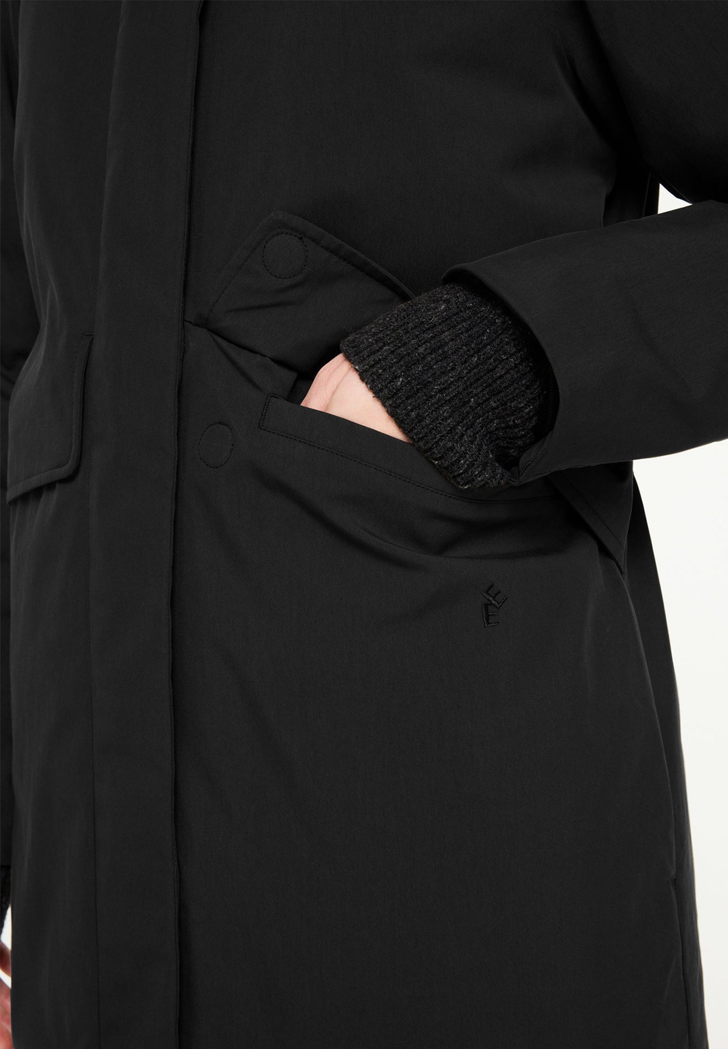 ELVINE - Avelyne - Black - BACKYARD