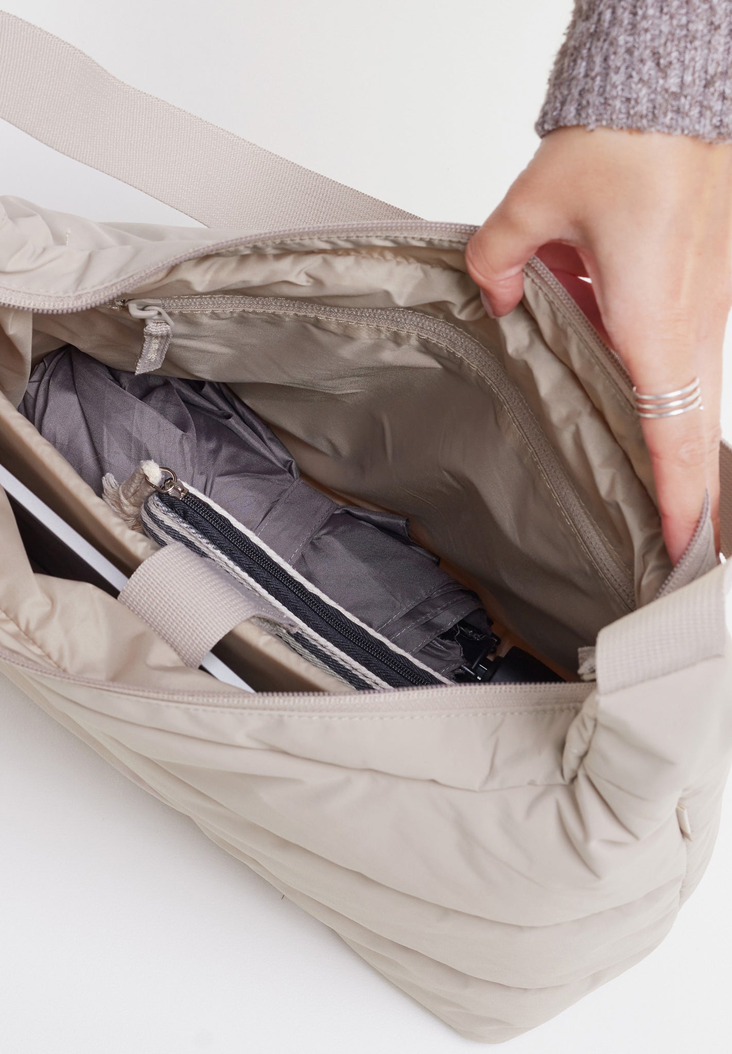 GOT BAG - Puffer Square Bag Large - Scallop Monochrome - BACKYARD