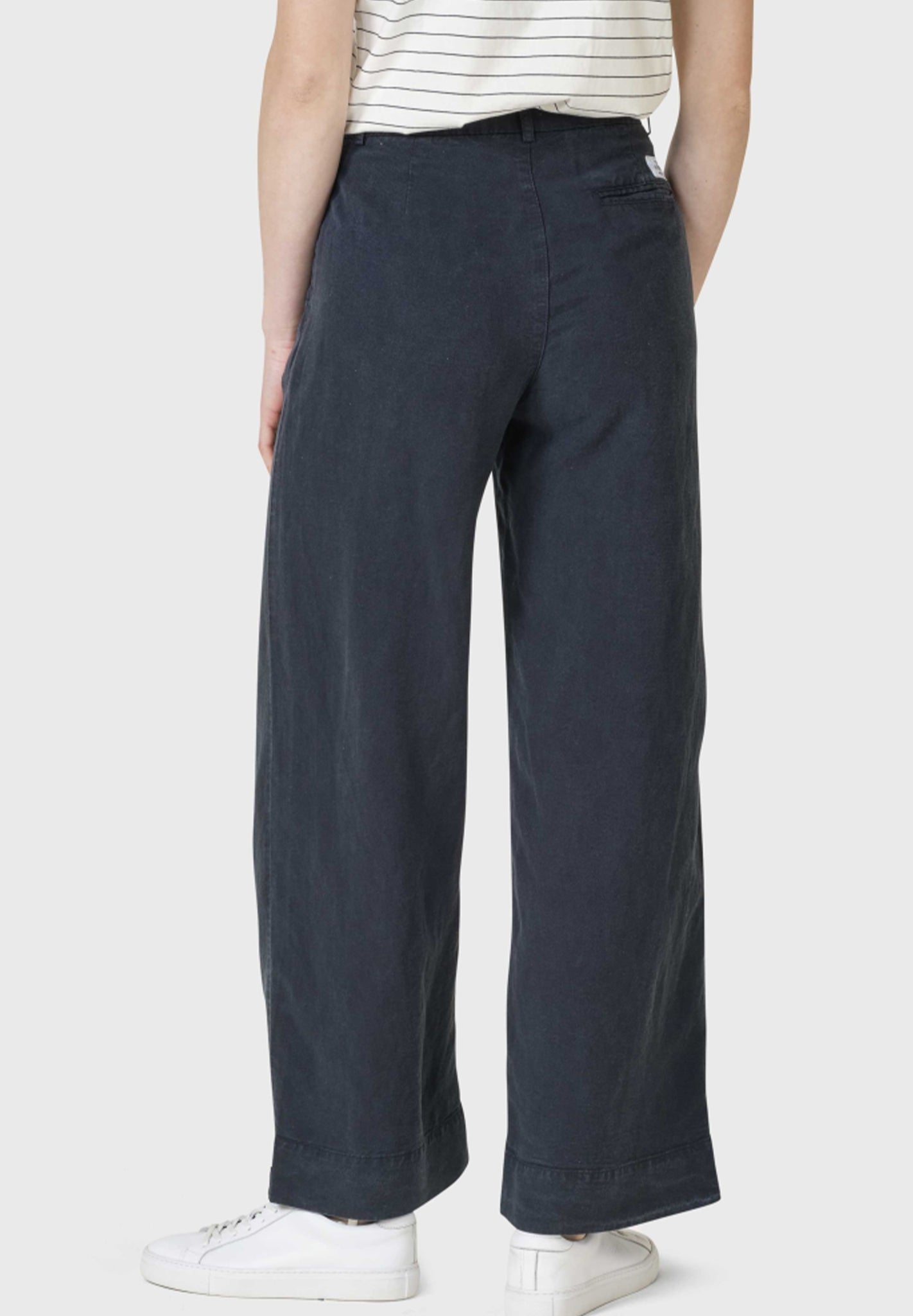 KLITMOLLER COLLECTIVE - Lydia Lyocell Pants - Navy - BACKYARD