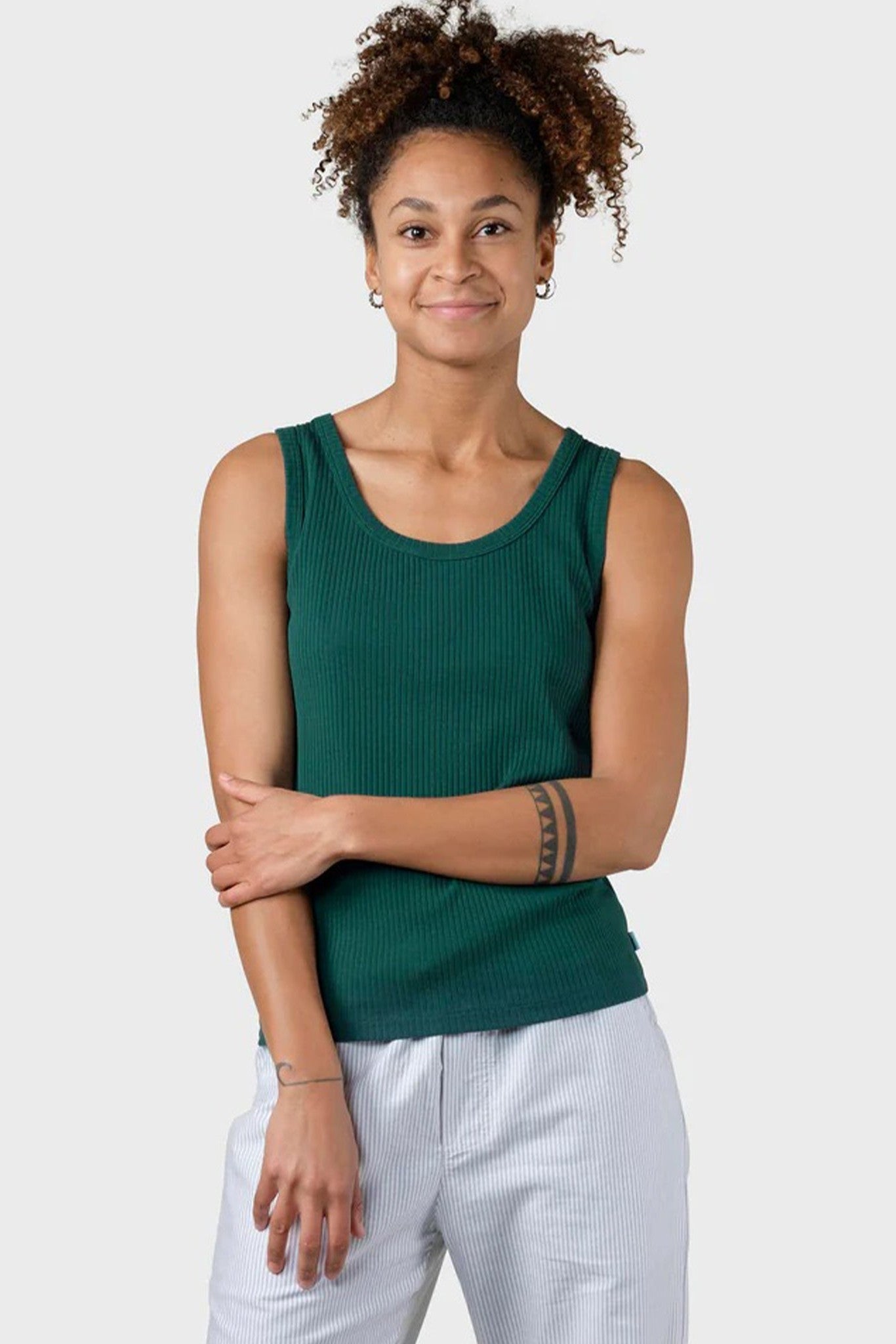KLITMOLLER COLLECTIVE - Rib Top - Moss Green - BACKYARD
