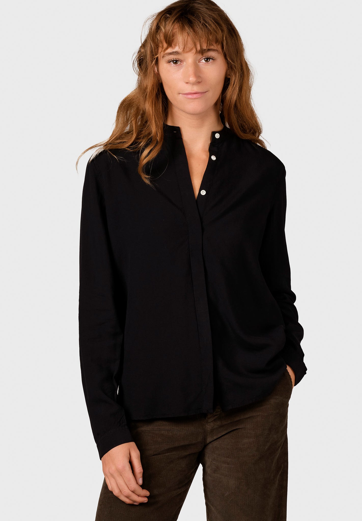 KLITMOLLER COLLECTIVE - Simone Shirt - Black - BACKYARD
