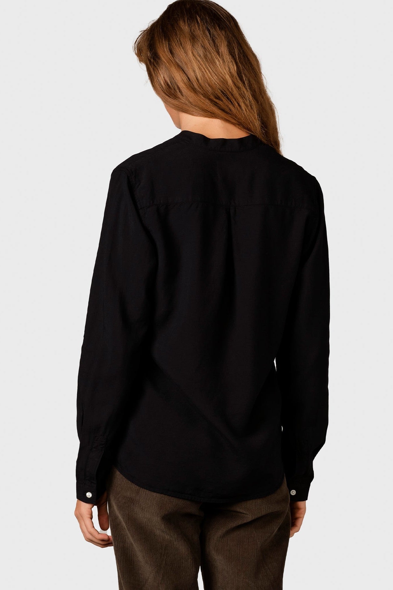 KLITMOLLER COLLECTIVE - Simone Shirt - Black - BACKYARD
