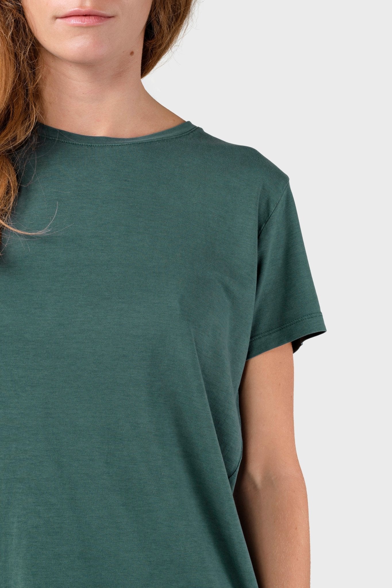 KLITMOLLER COLLECTIVE - Thelma Tee - Moss Green - BACKYARD