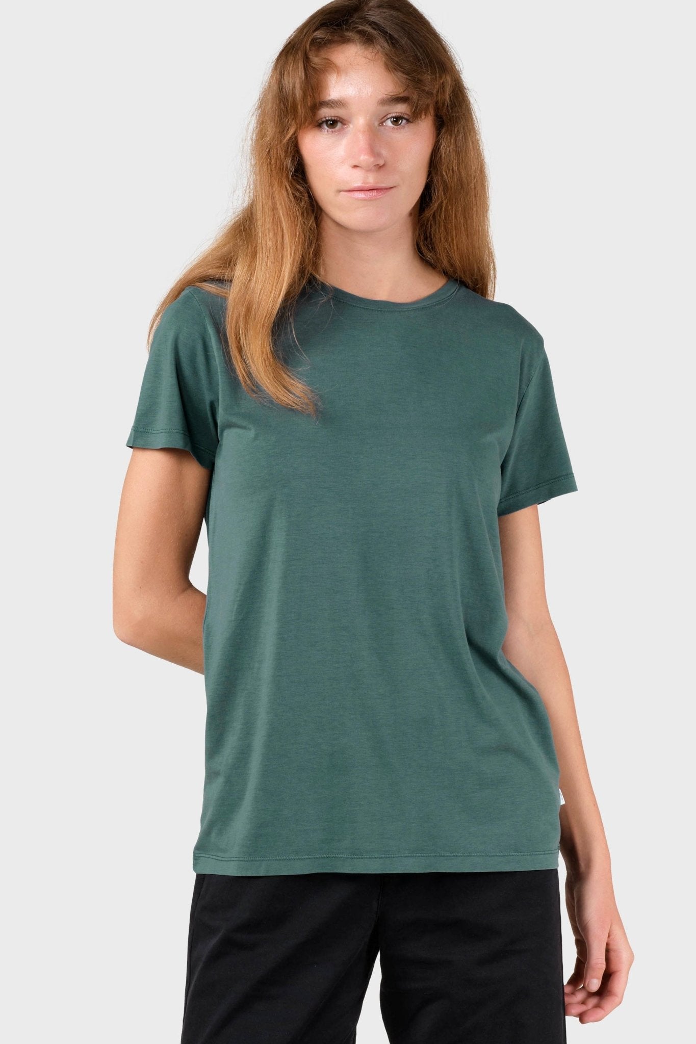 KLITMOLLER COLLECTIVE - Thelma Tee - Moss Green - BACKYARD