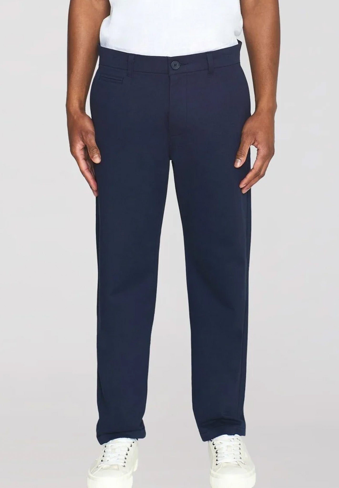 KNOWLEDGE COTTON - Chuck Regular Chino Twill Pants - Total Eclipse - BACKYARD