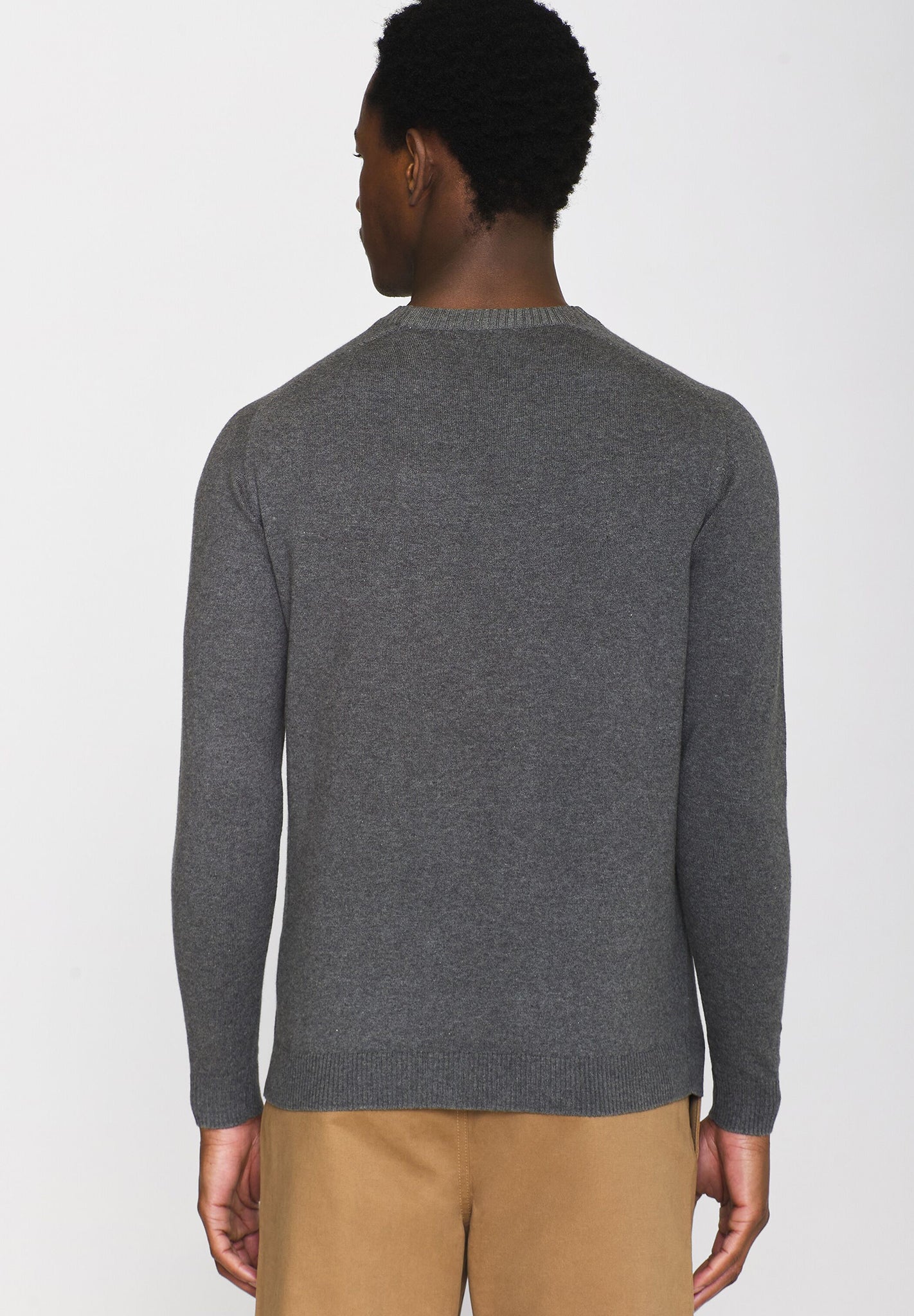KNOWLEDGE COTTON - Regular Merino Knit Crew Neck - Dark Grey Melange - BACKYARD