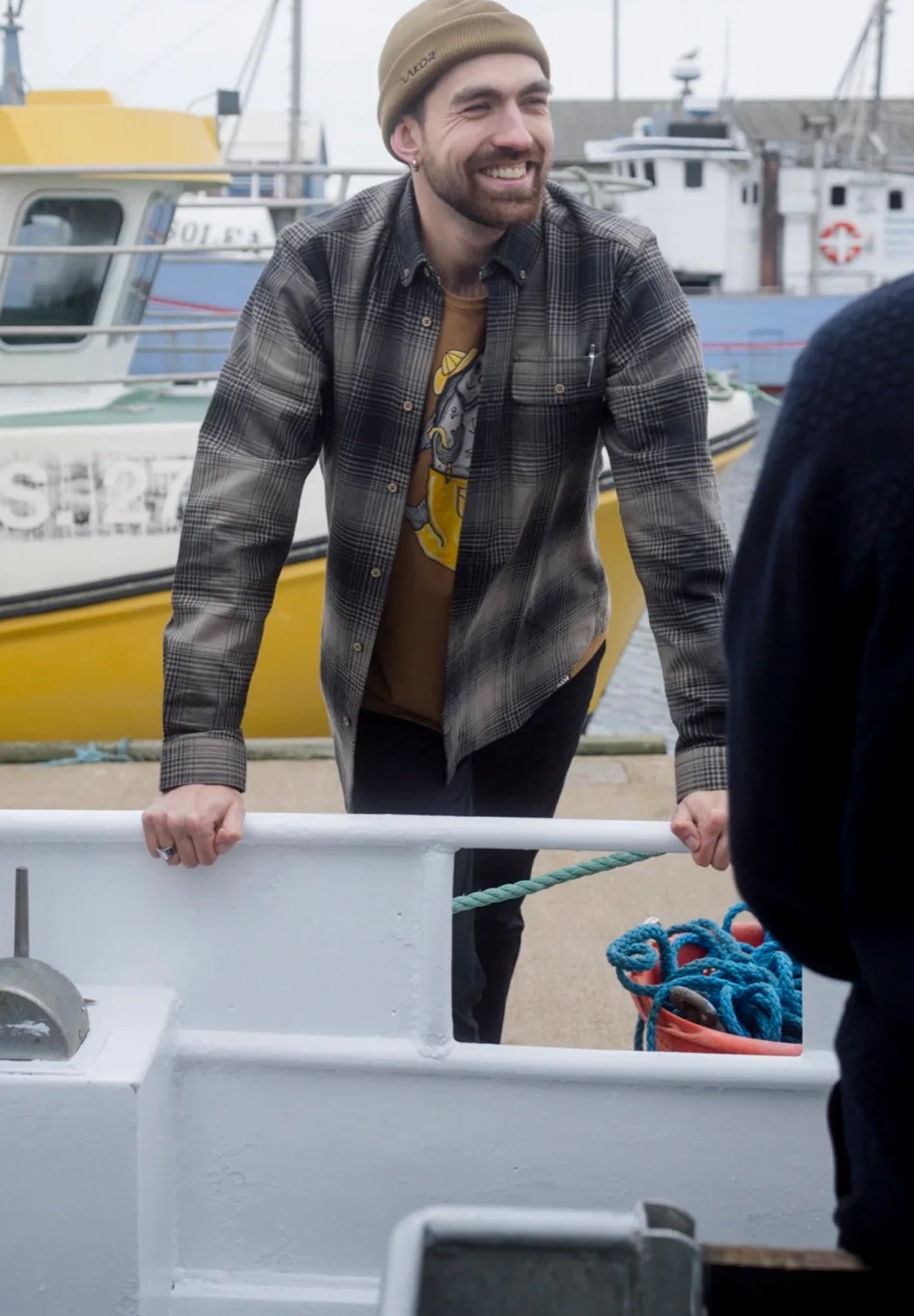 LAKOR - Inca Unna - Fallen Rock - BACKYARD