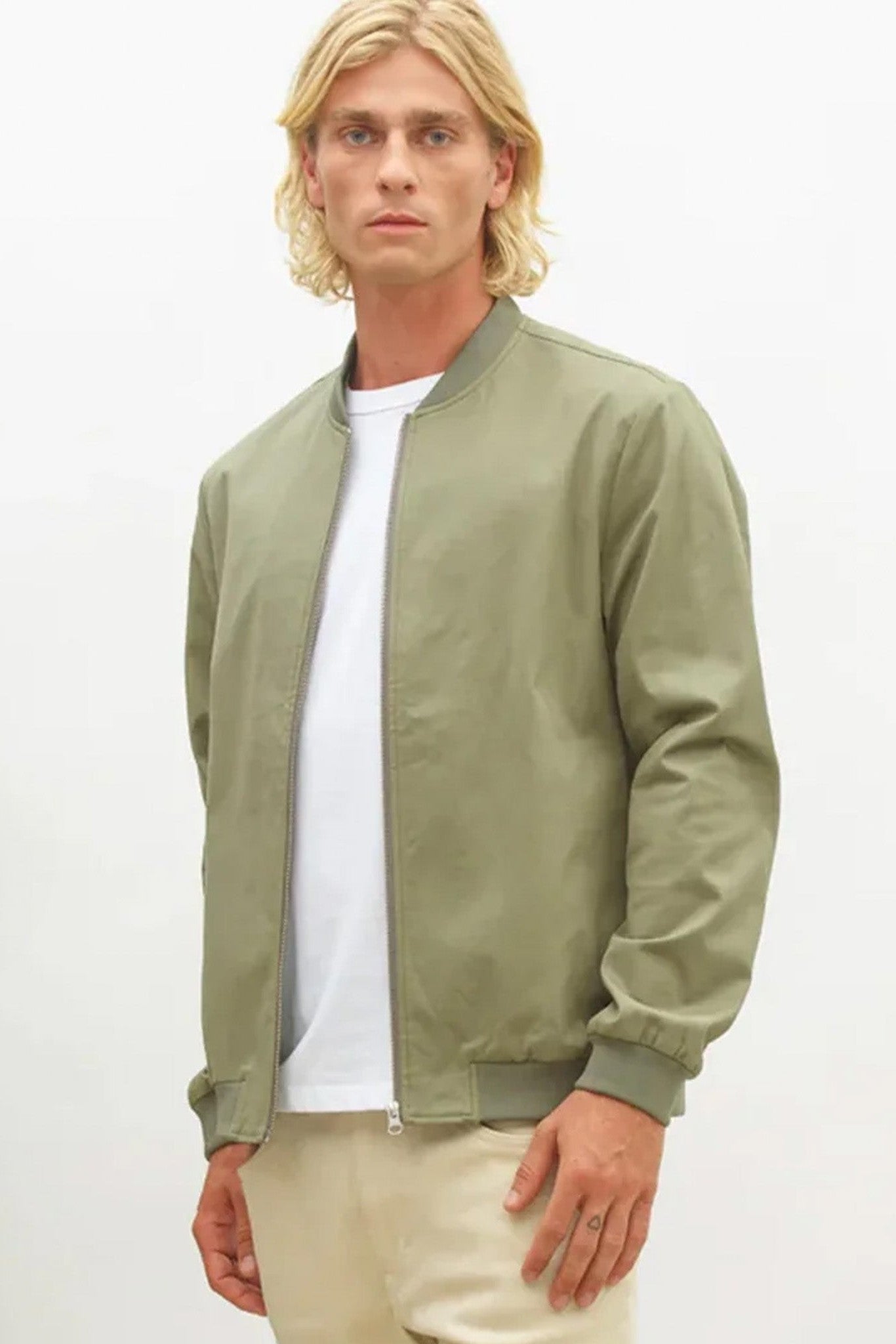 NOWADAYS - Bomber Jacket - Balsam Green - BACKYARD