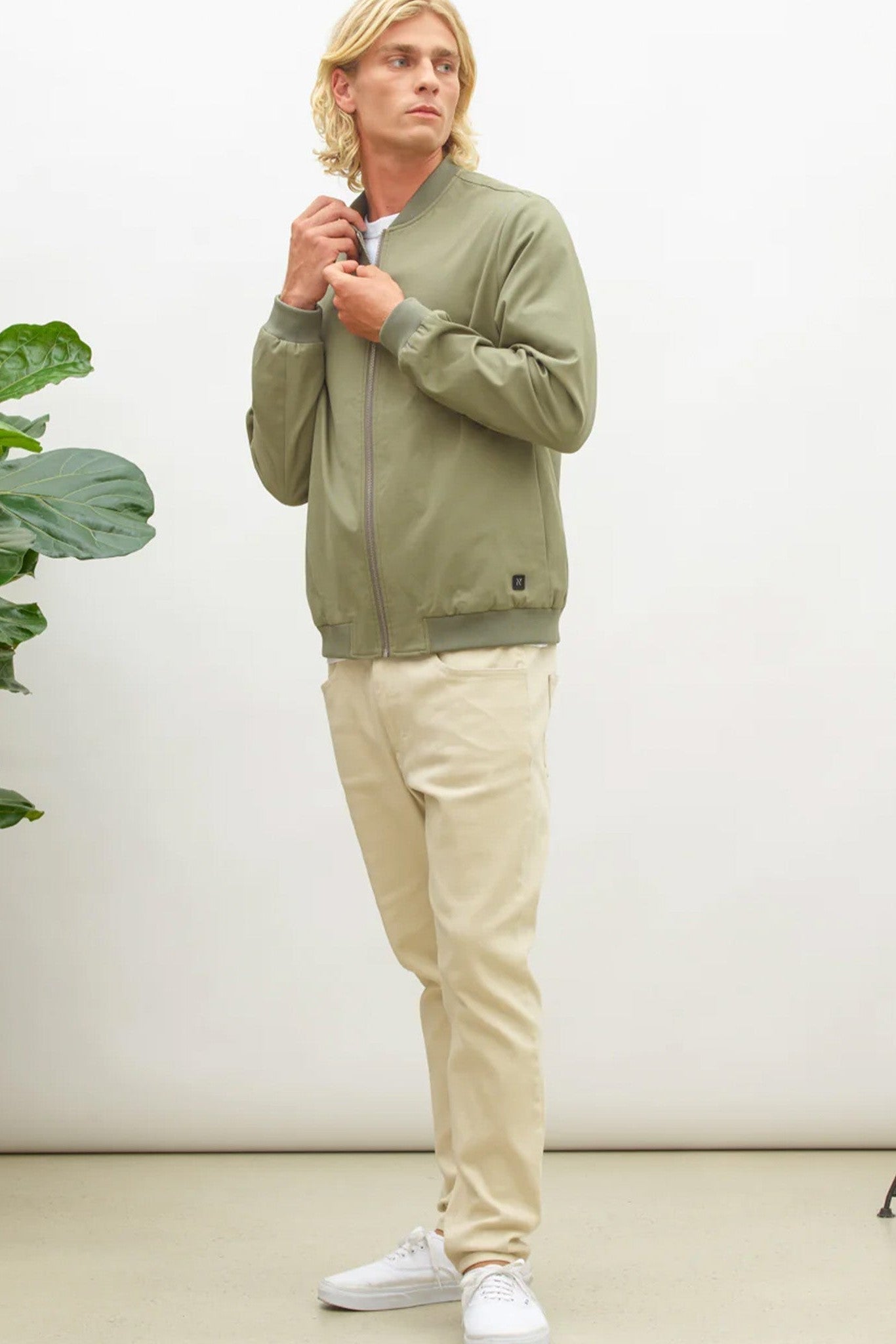 NOWADAYS - Bomber Jacket - Balsam Green - BACKYARD