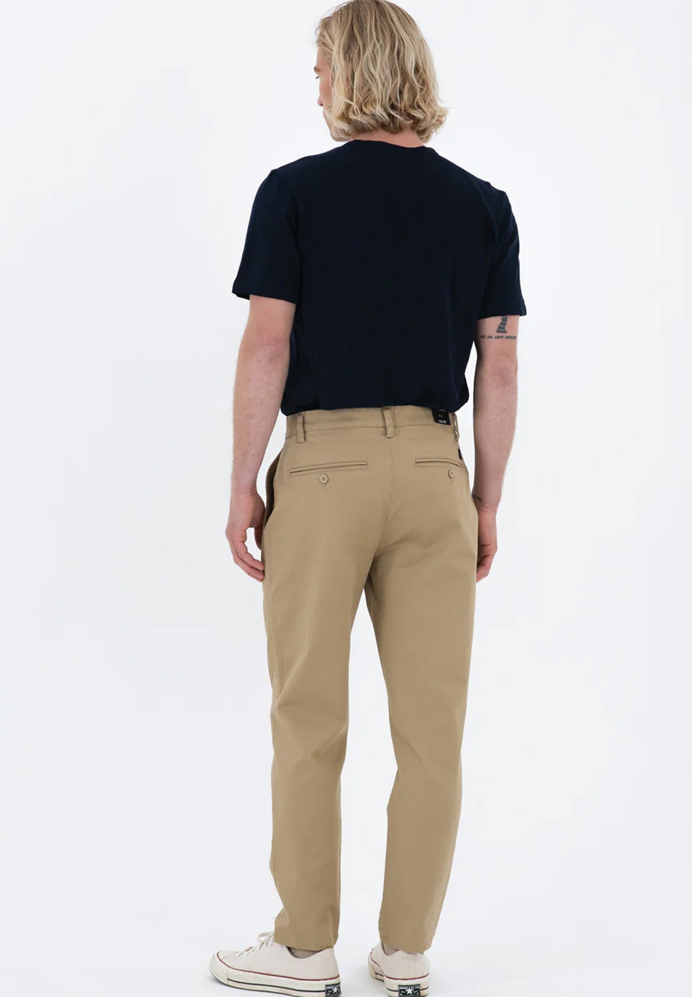 NOWADAYS - Chino Pants - Classic Beige - BACKYARD