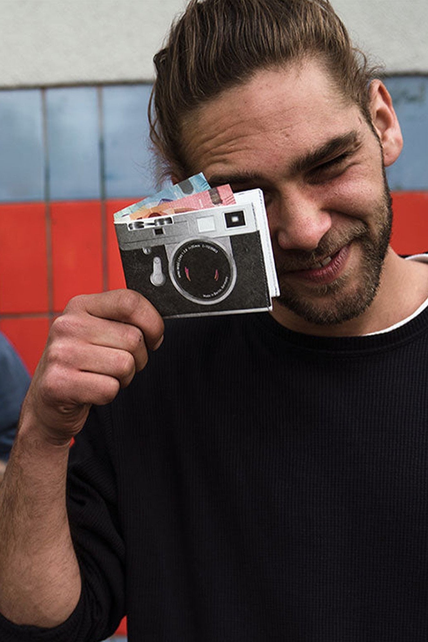 PAPRCUTS - RFID Portemonnaie - Kamera - BACKYARD