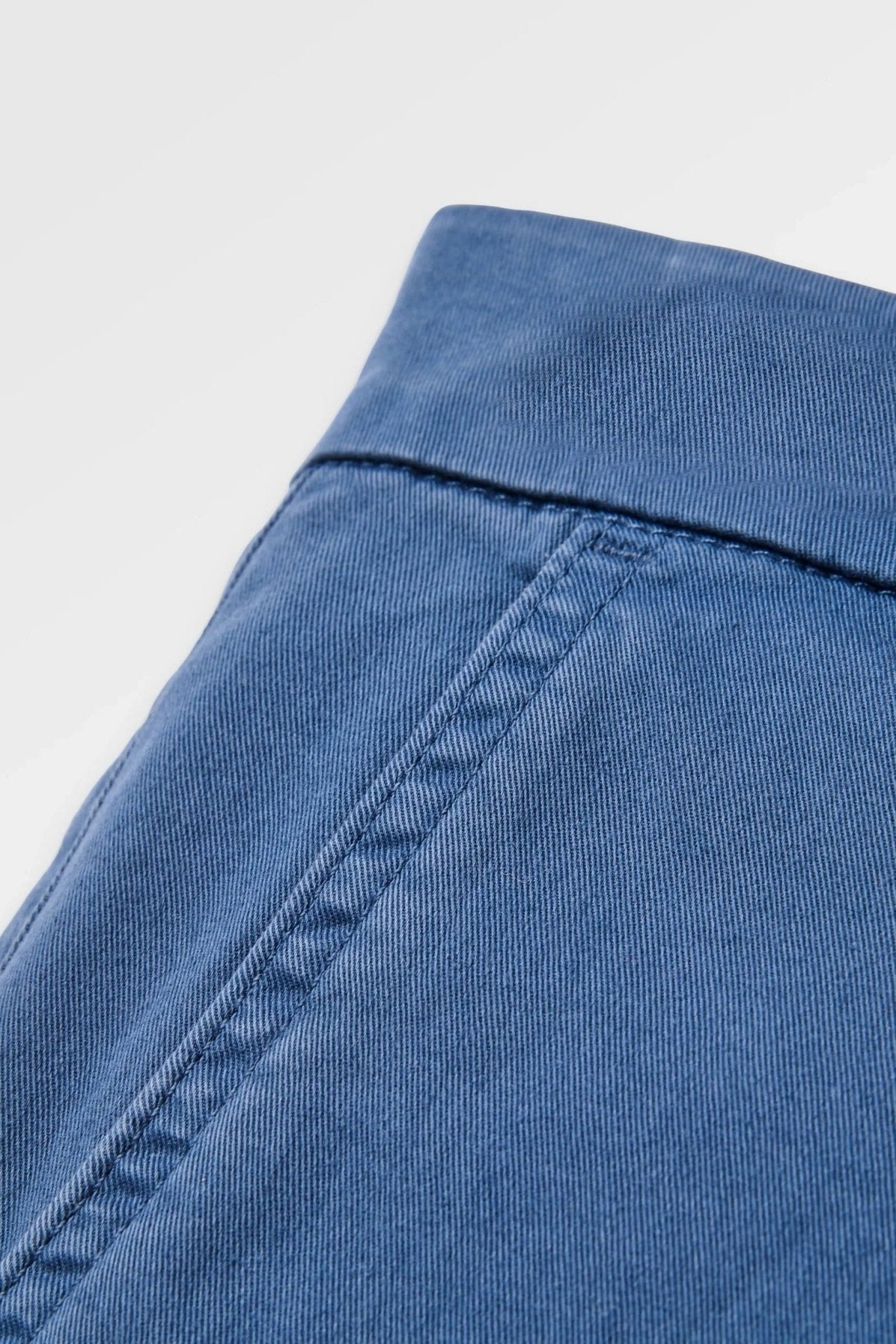 PASSENGER - 365 Organic Cotton Shorts 2.0 - Dark Denim - BACKYARD