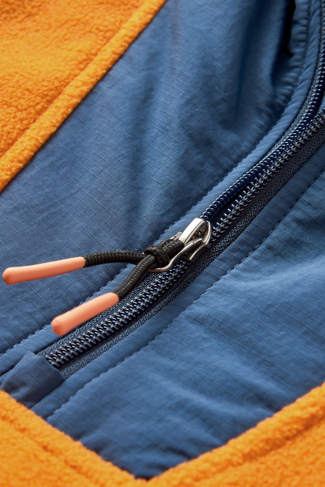 PASSENGER - Alexander 3.0 Recycled Hooded Polar Fleece - Sunrise Orange - BACKYARD