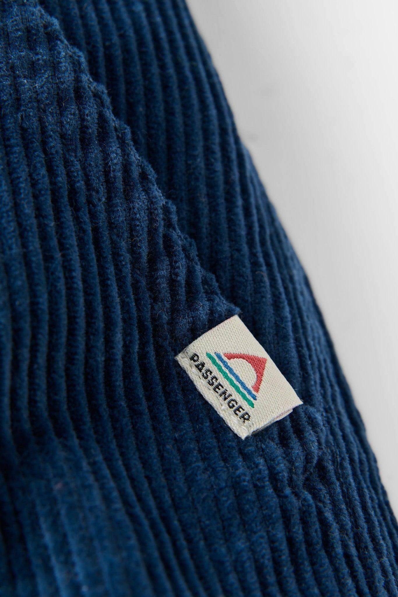 PASSENGER - Avian Organic Cord Short 2.0 - Dark Denim - BACKYARD